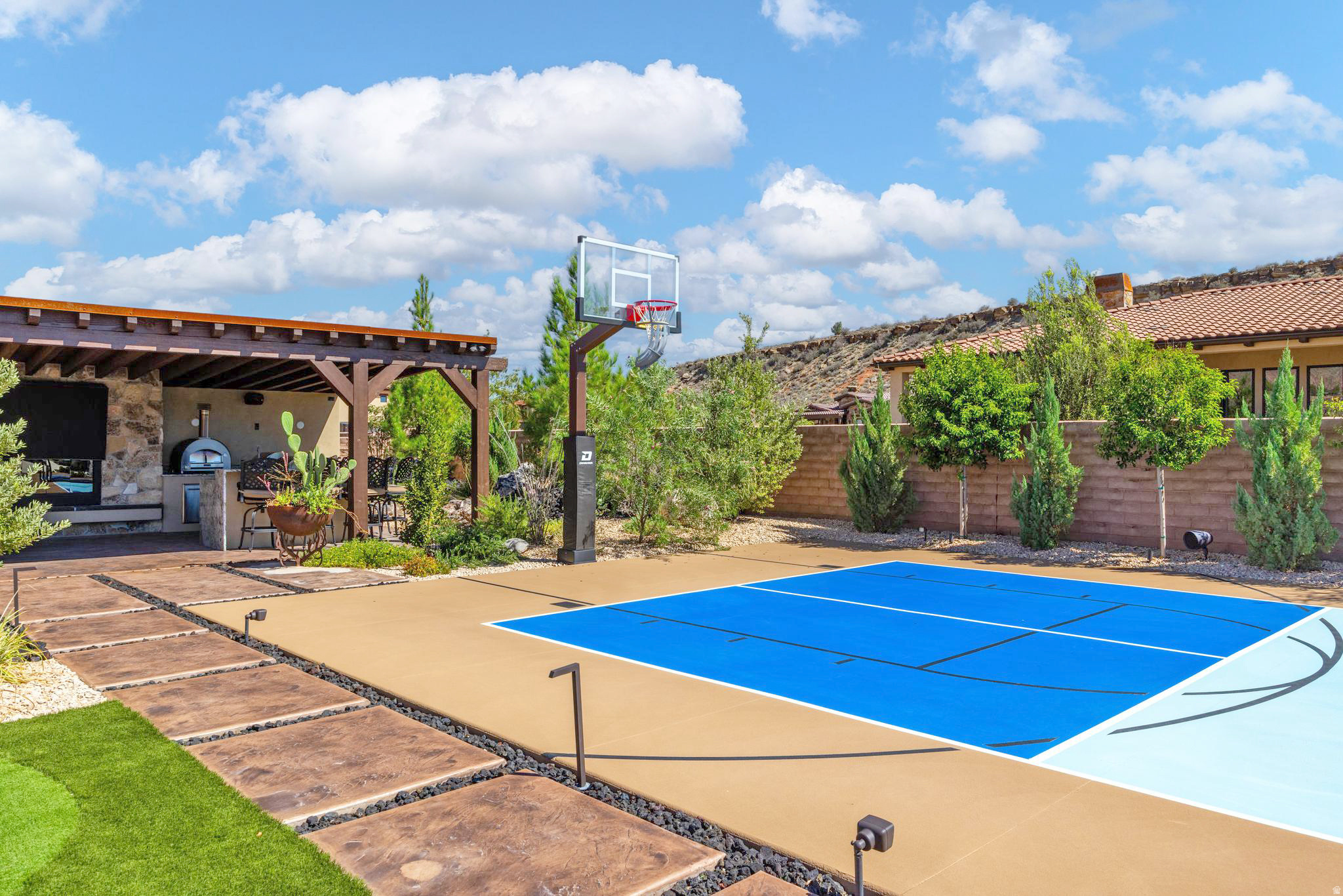 main property photo 61