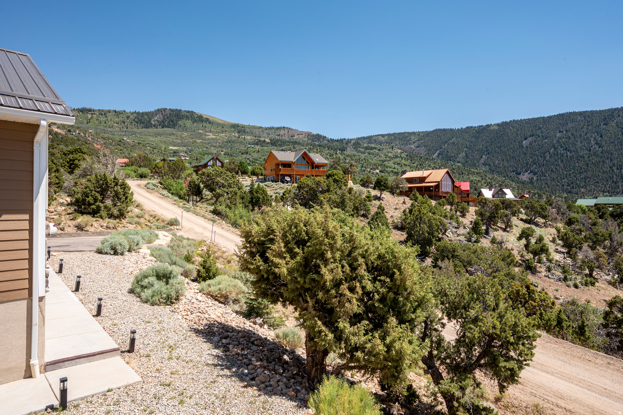 main property photo 77