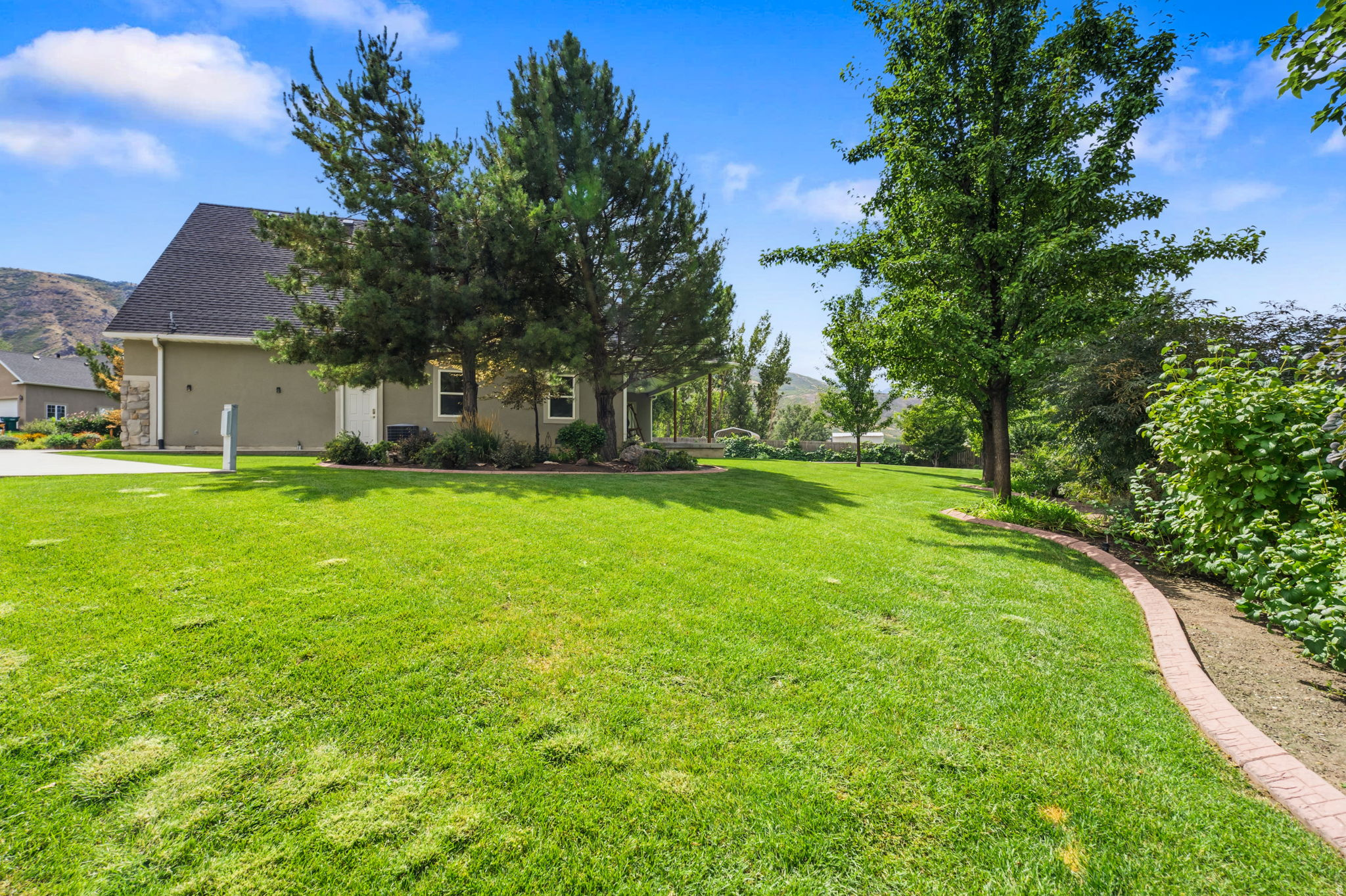 main property photo 48