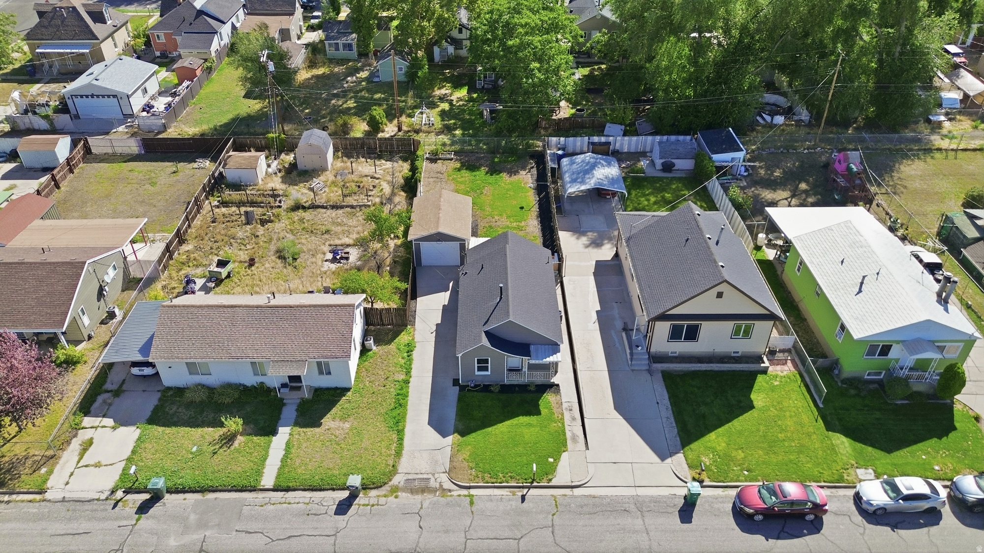main property photo 17