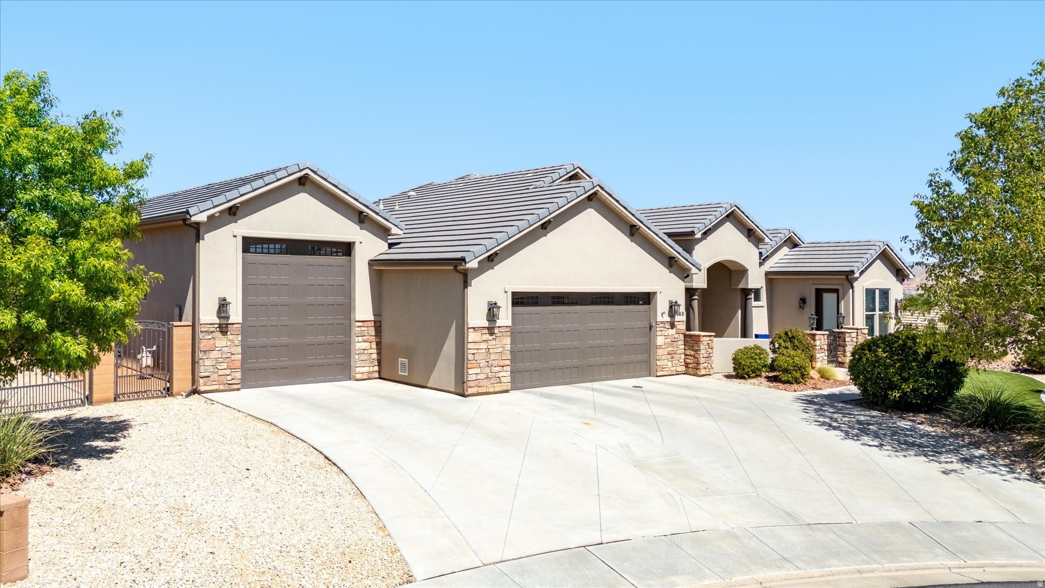 main property photo 83