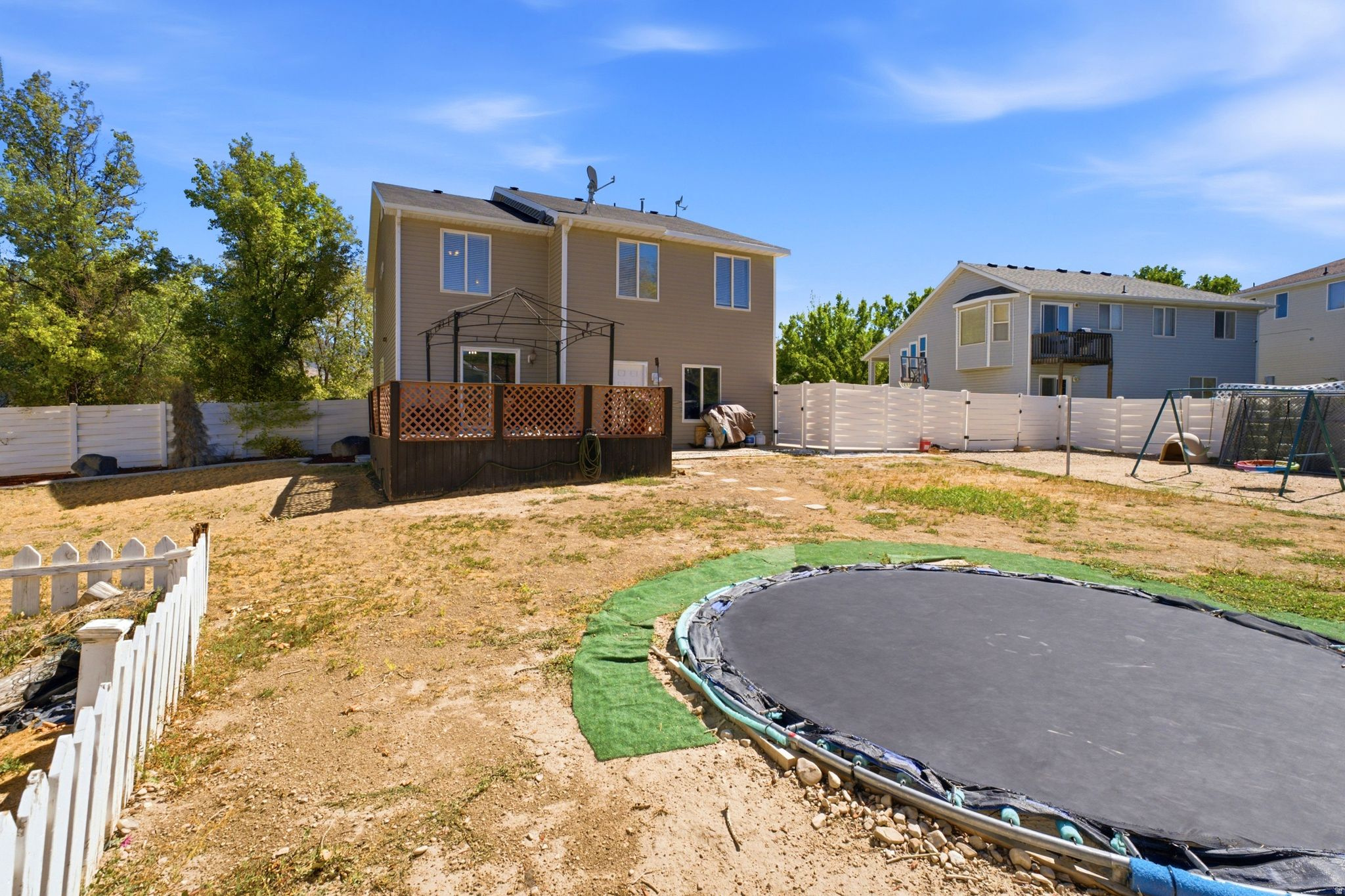 main property photo 56