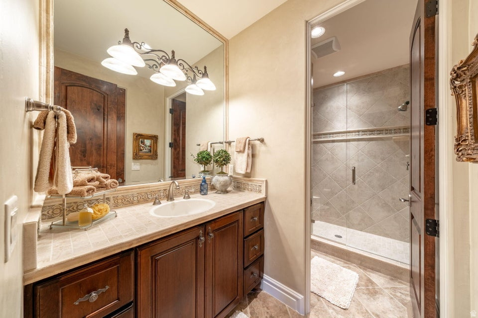 main property photo 69
