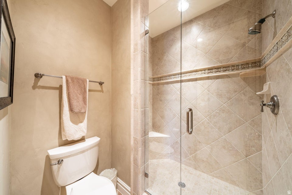 main property photo 70