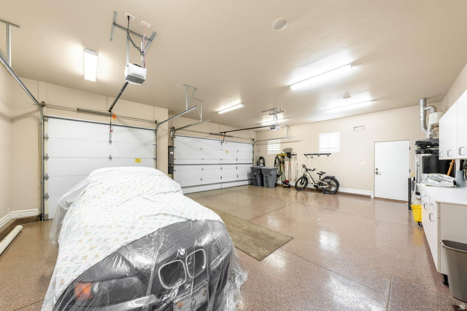 main property photo 78