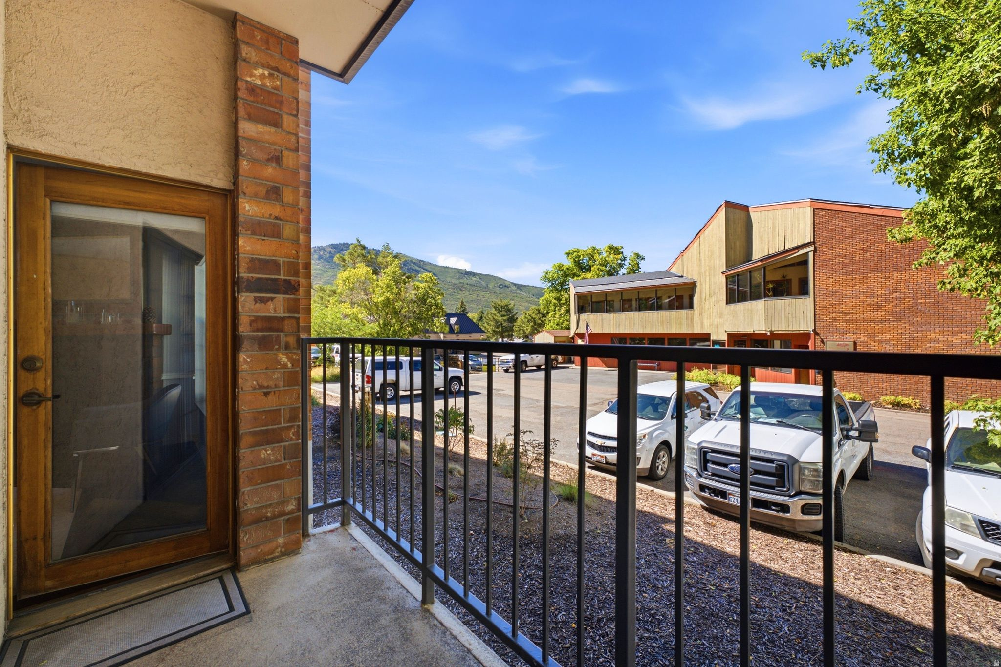 main property photo 15