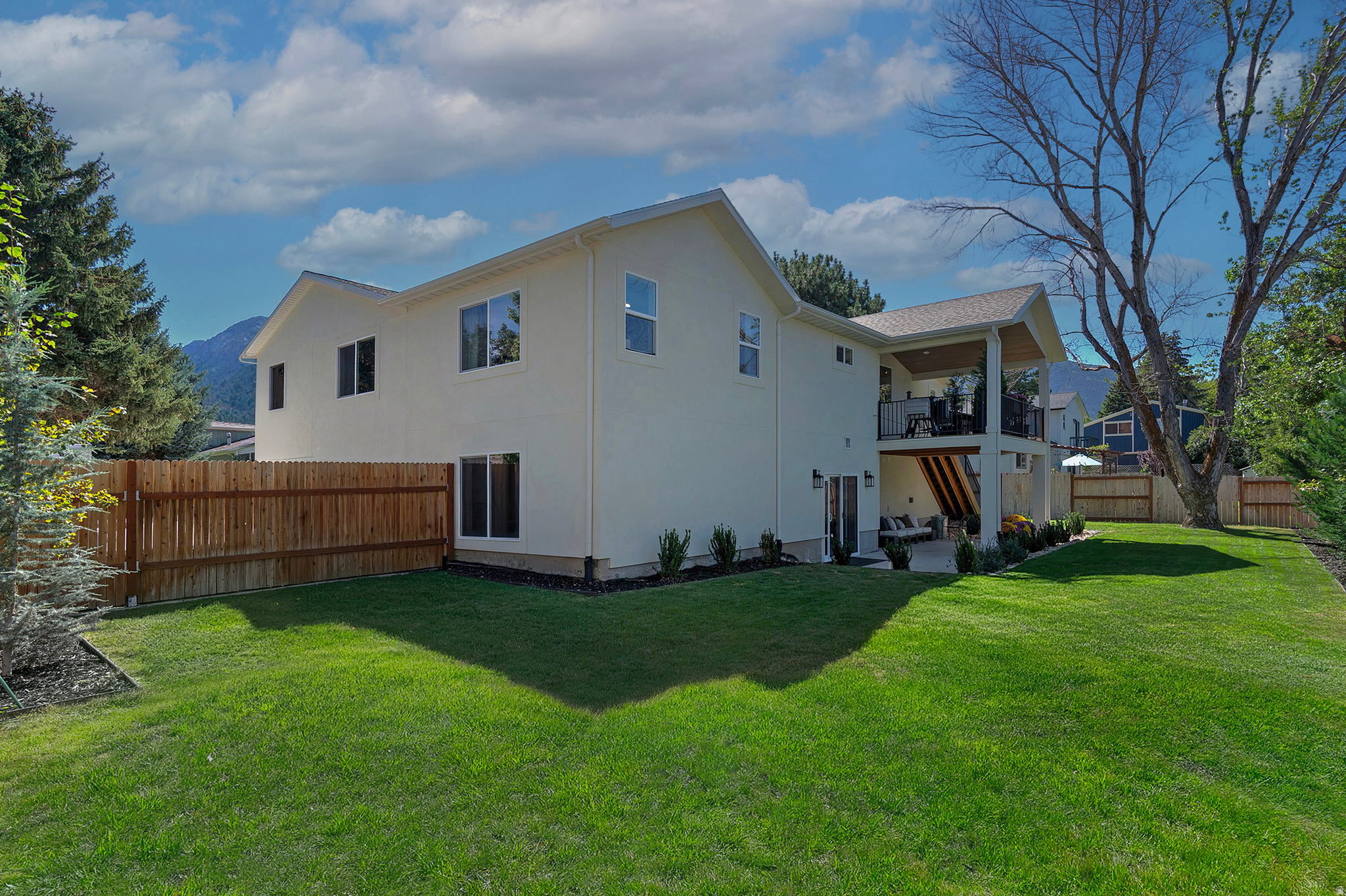 main property photo 43