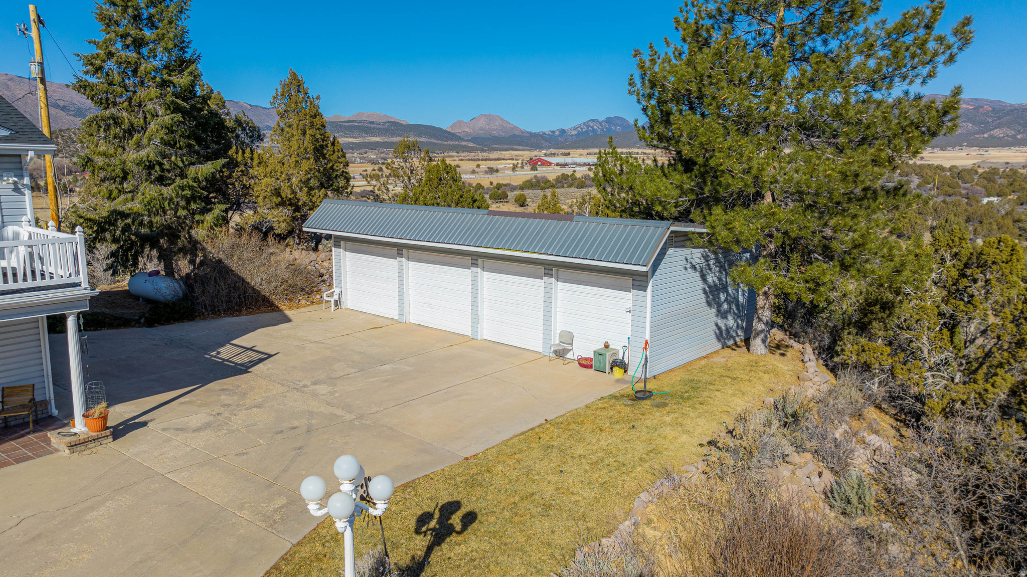 main property photo 63