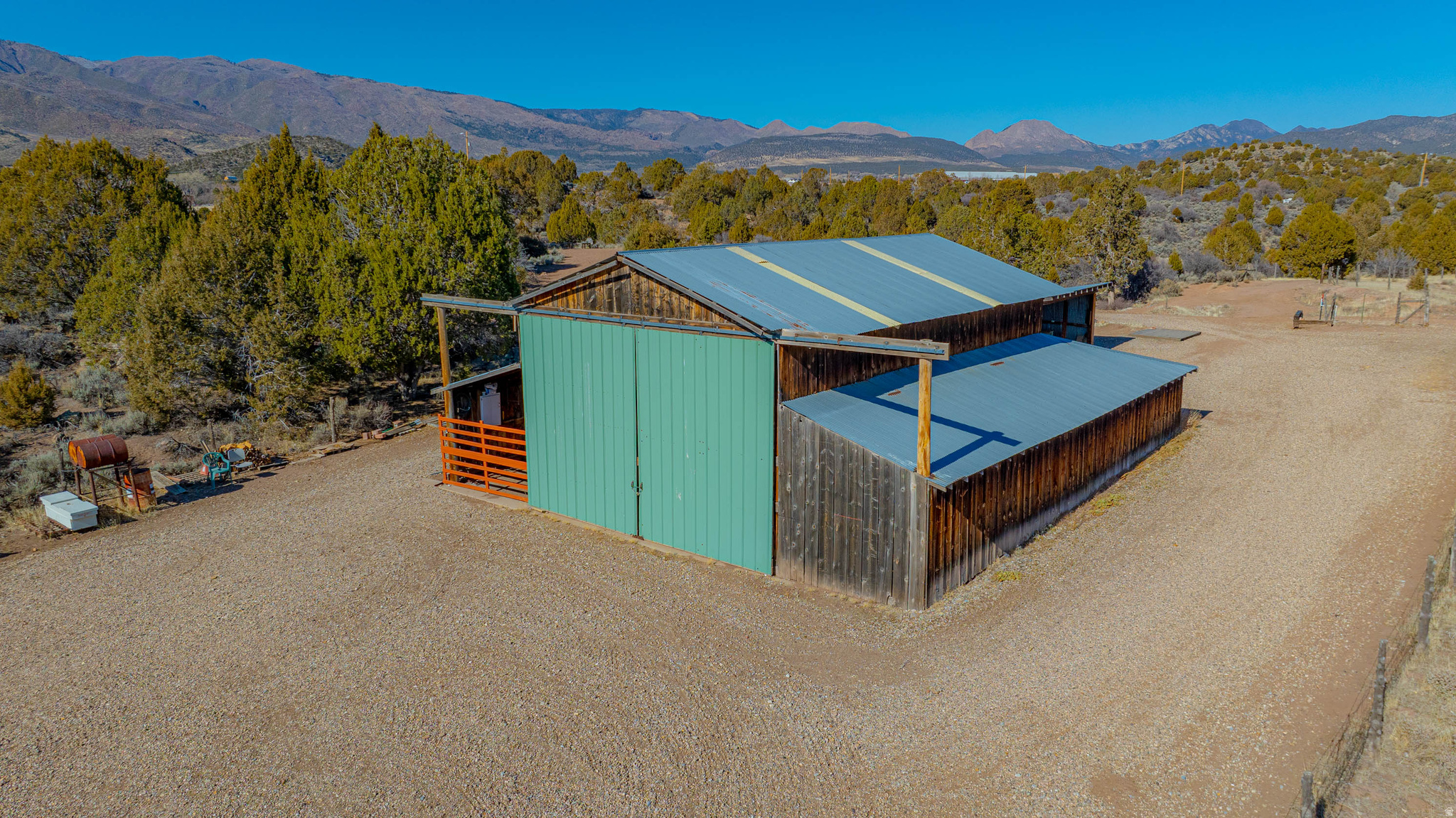 main property photo 80