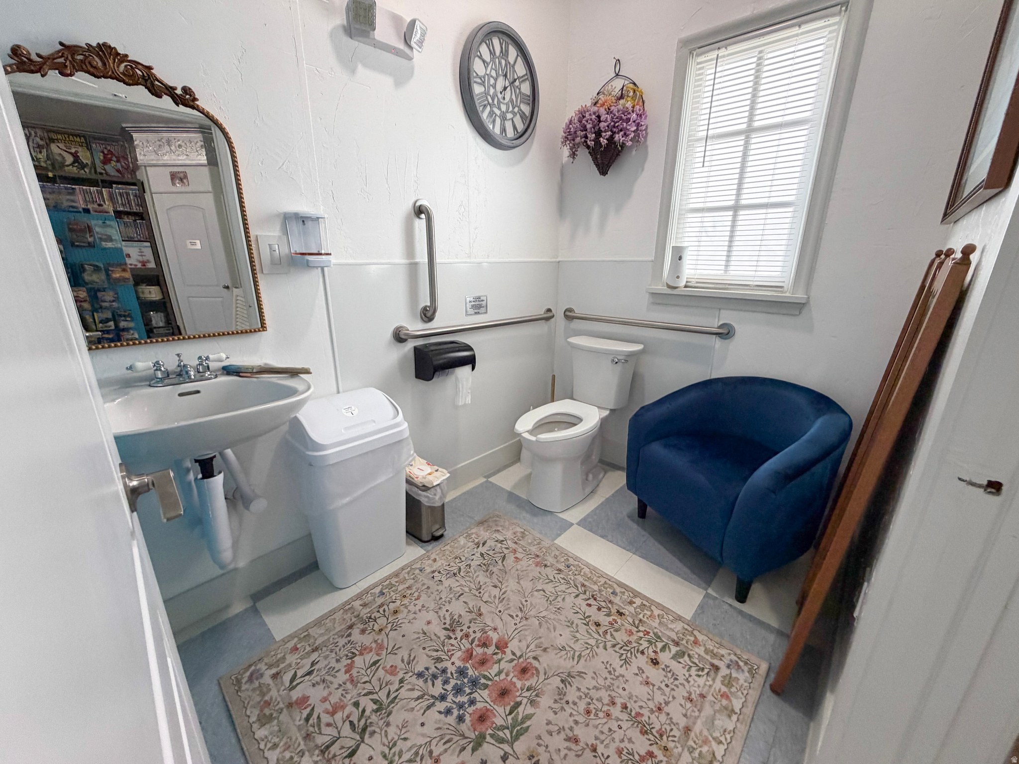 main property photo 20