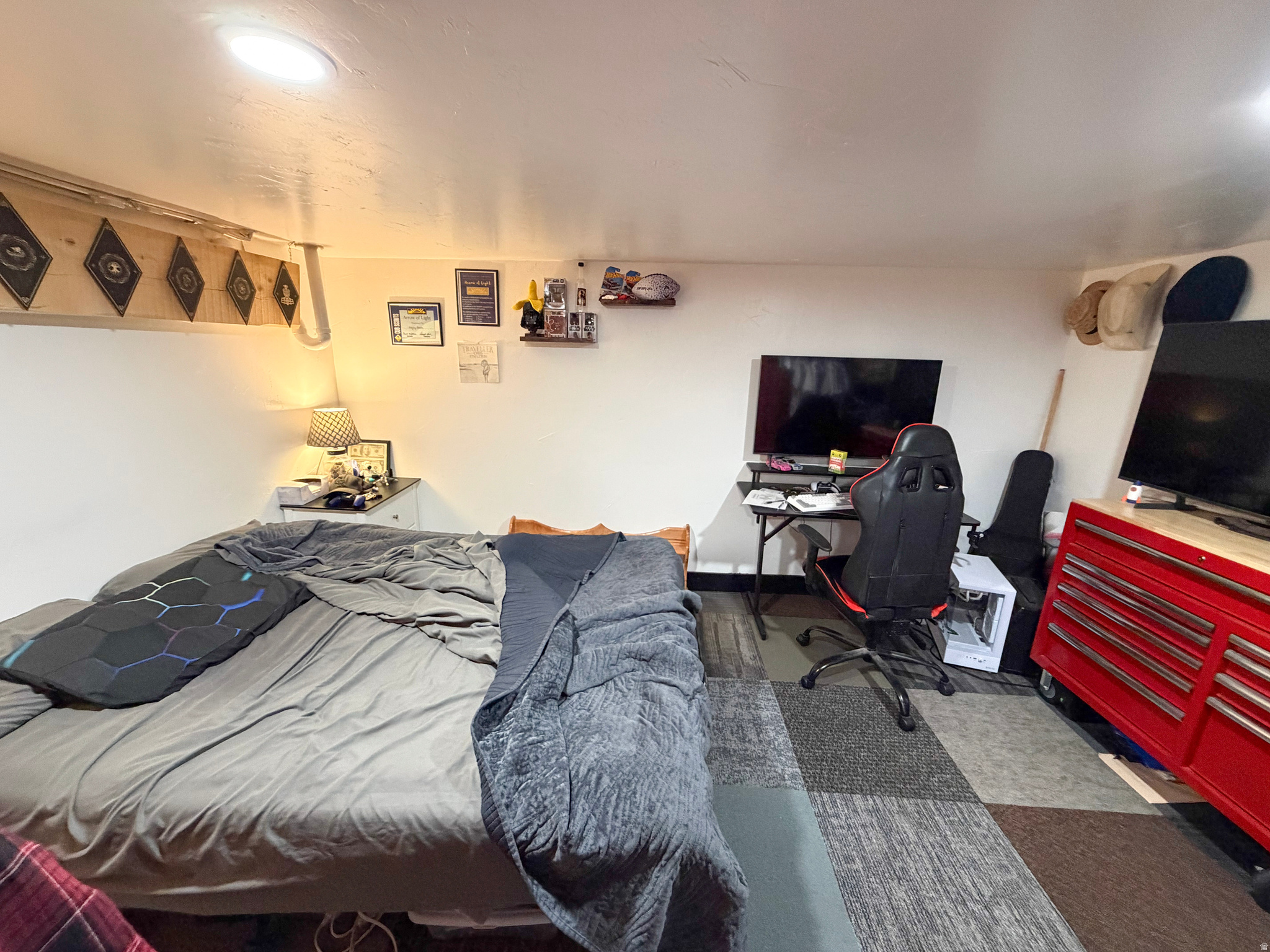 main property photo 25