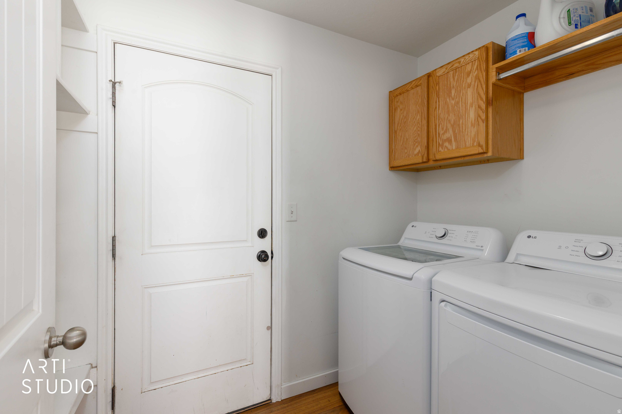 main property photo 13