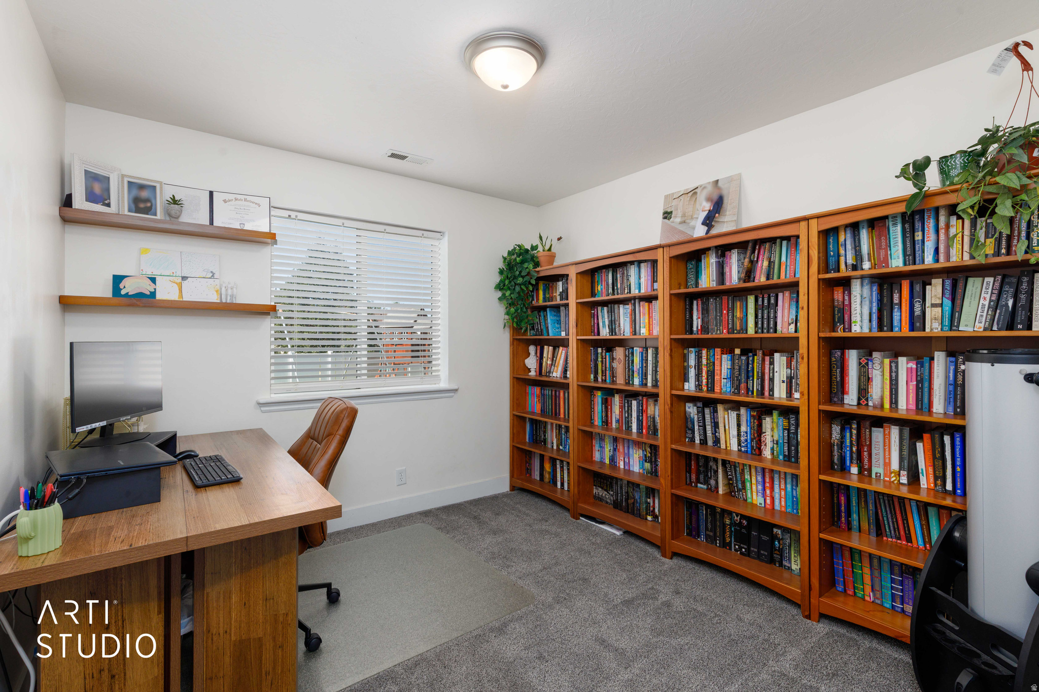 main property photo 19