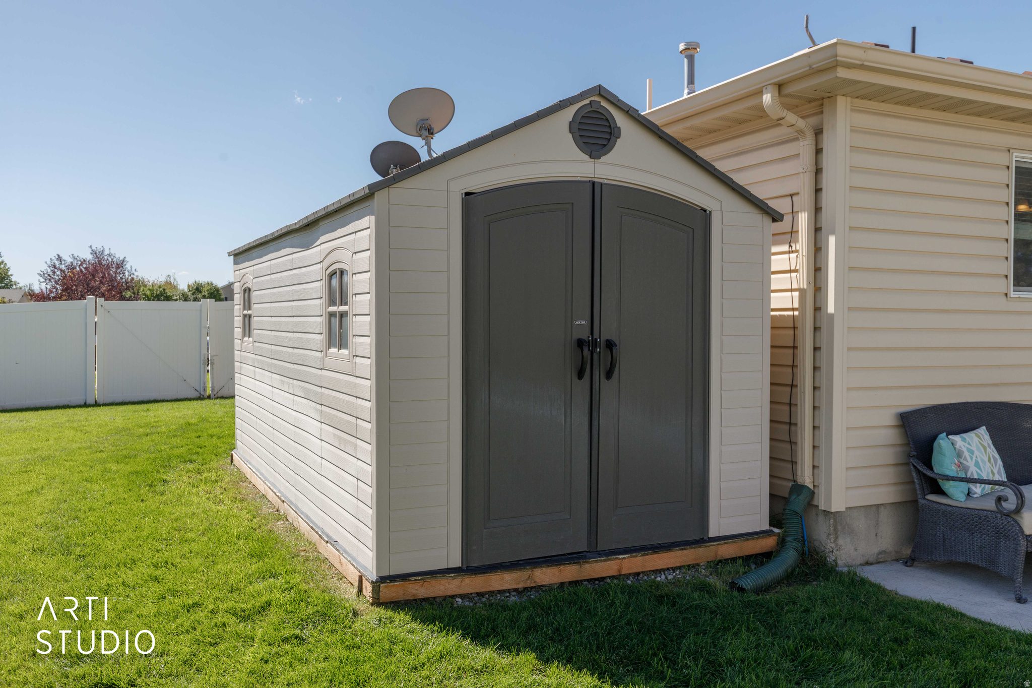 main property photo 29