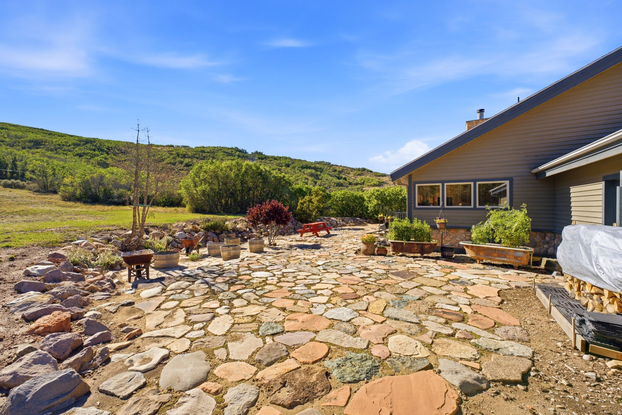 main property photo 57
