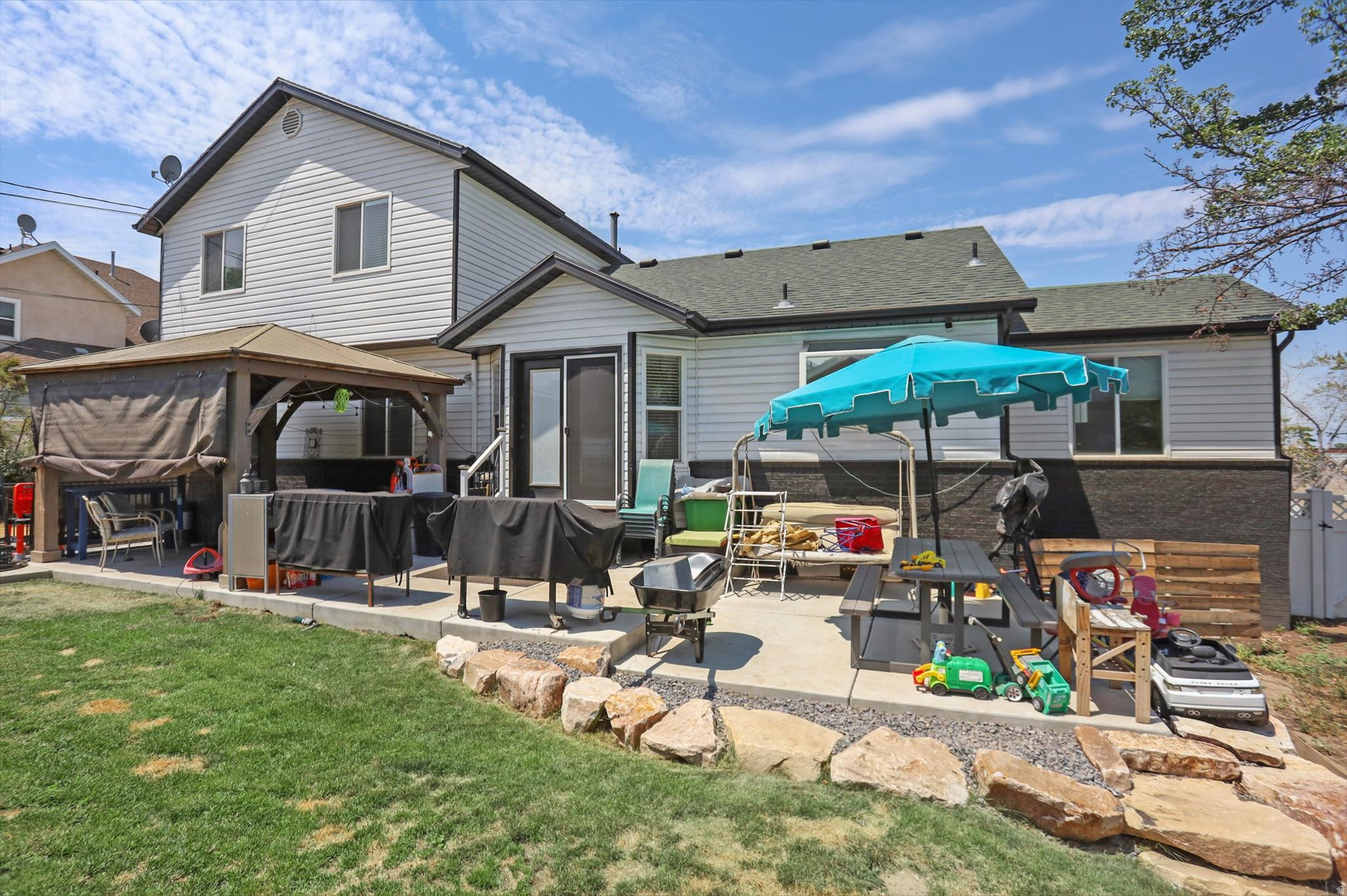 main property photo 52