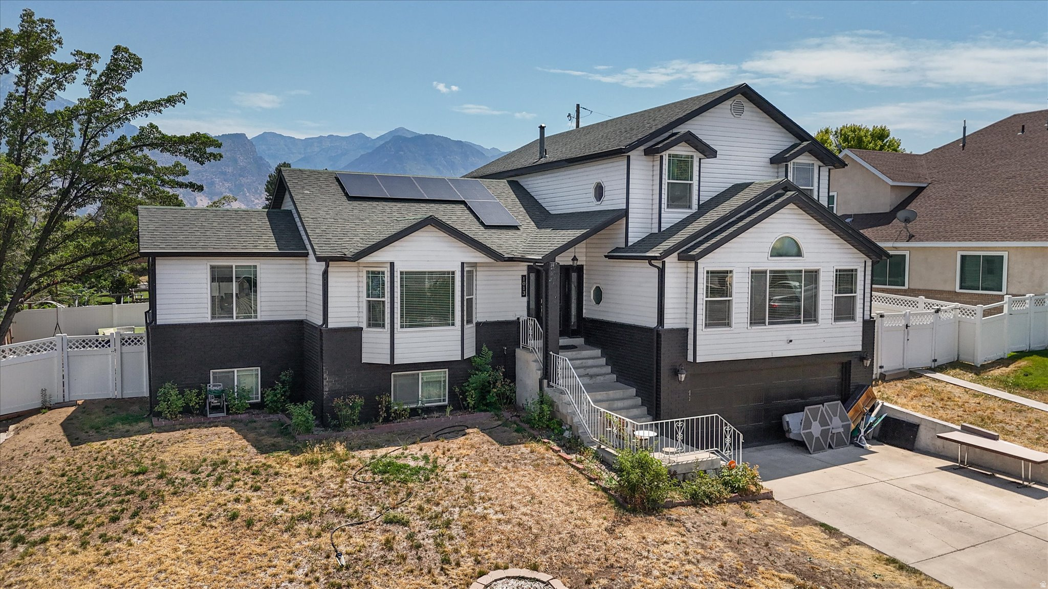 main property photo 58
