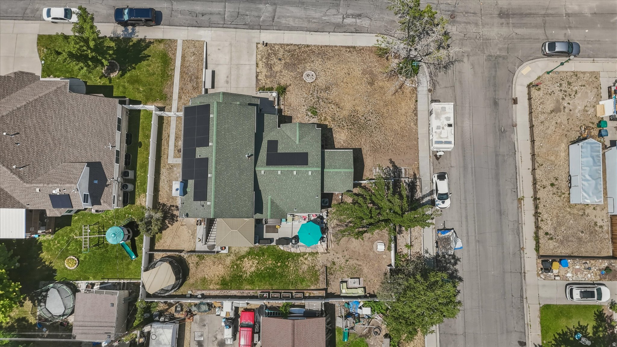 main property photo 70