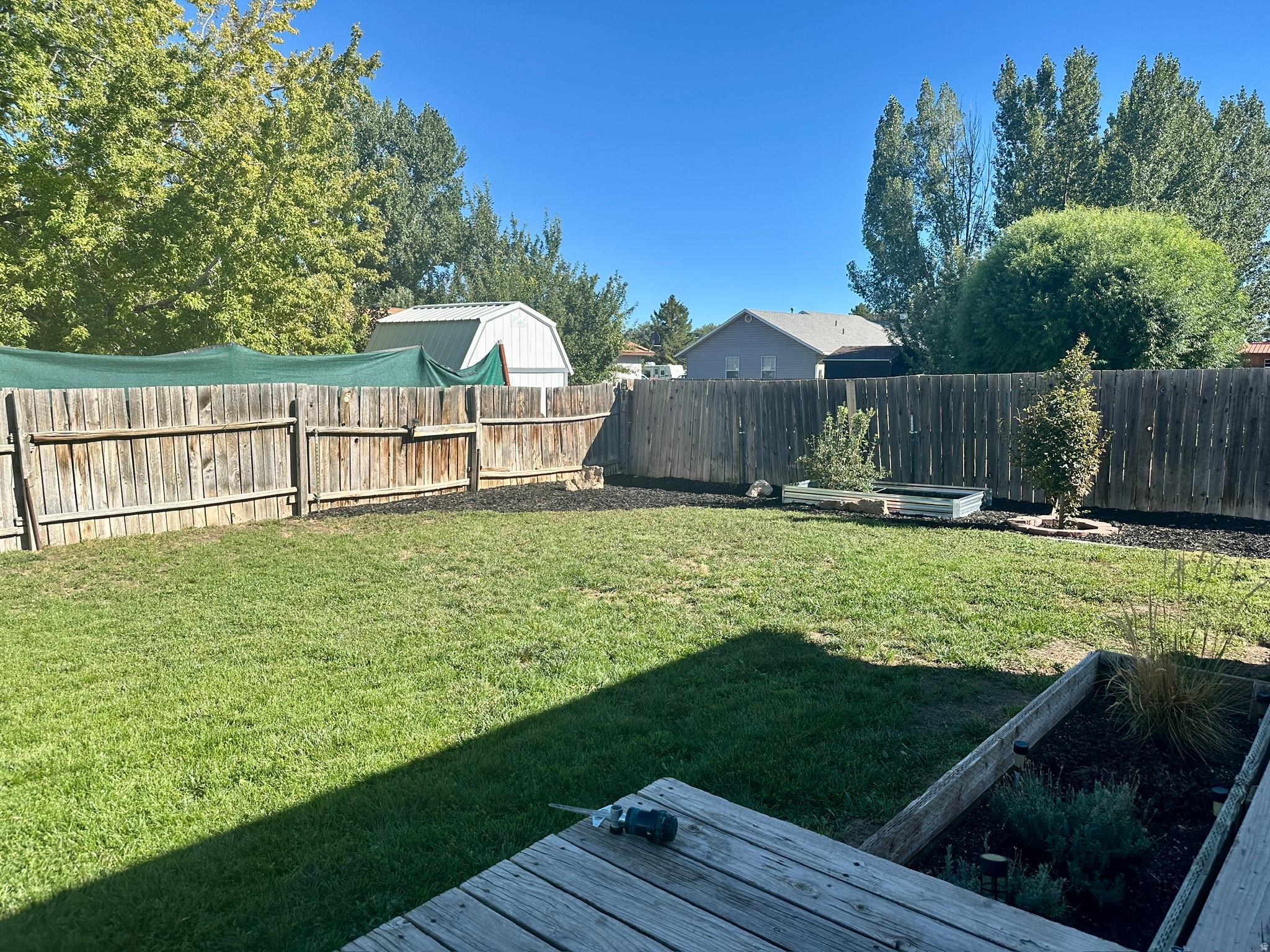 main property photo 20