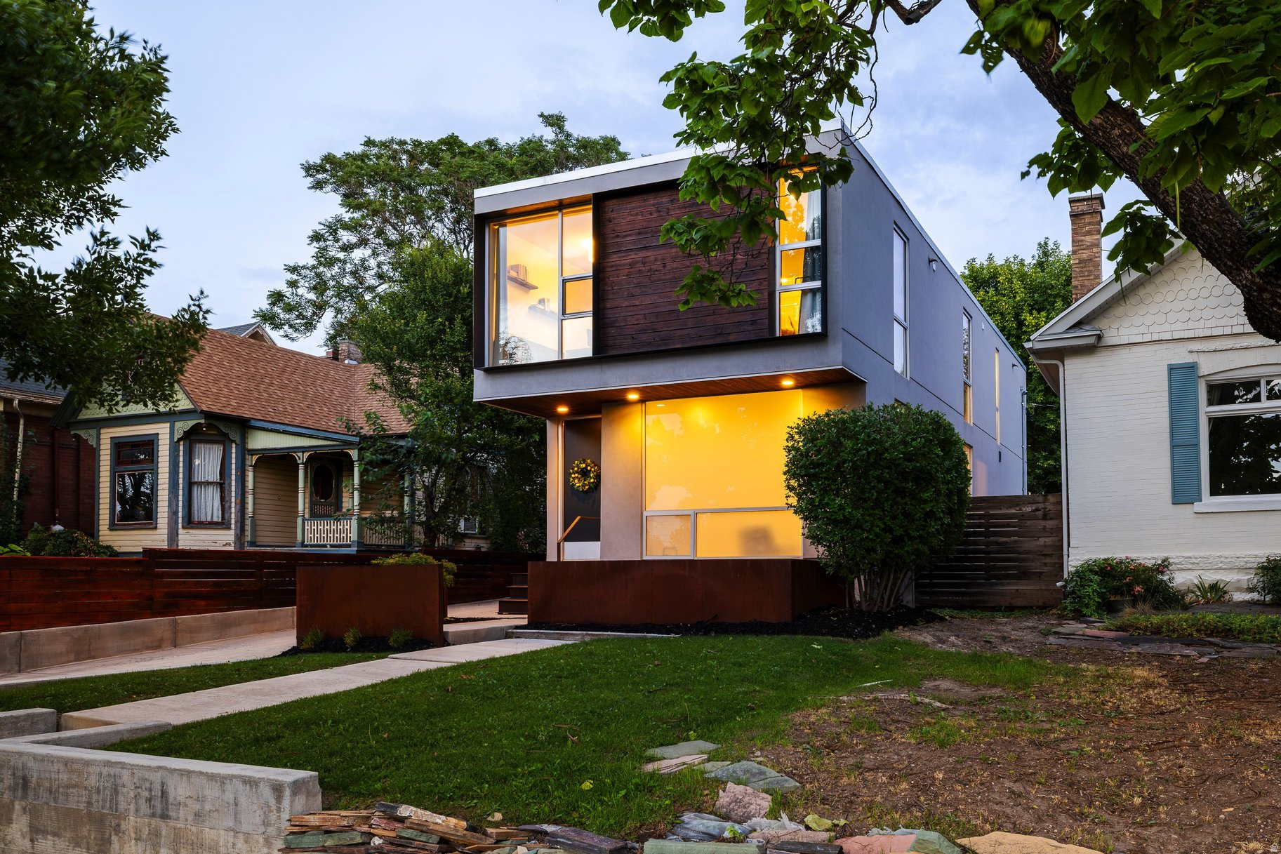 main property photo 45