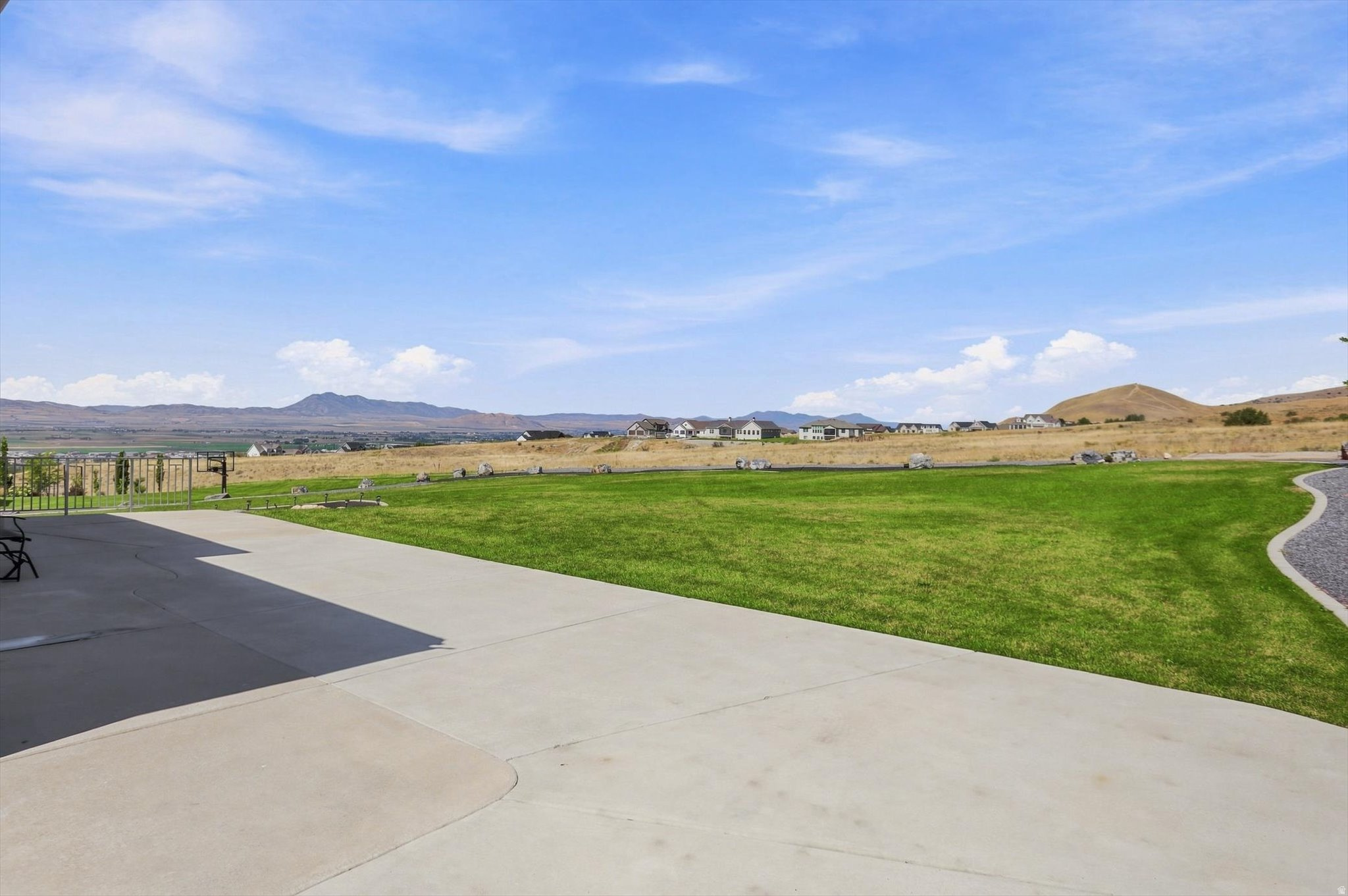 main property photo 44