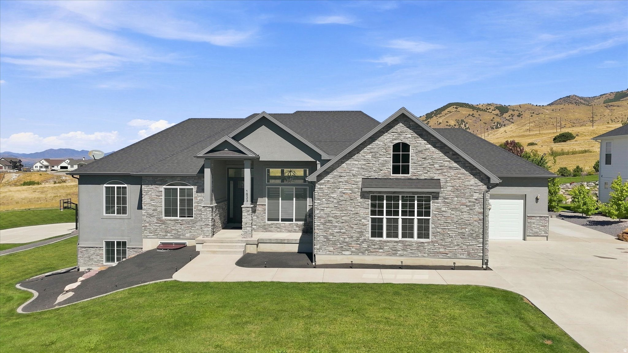main property photo 65