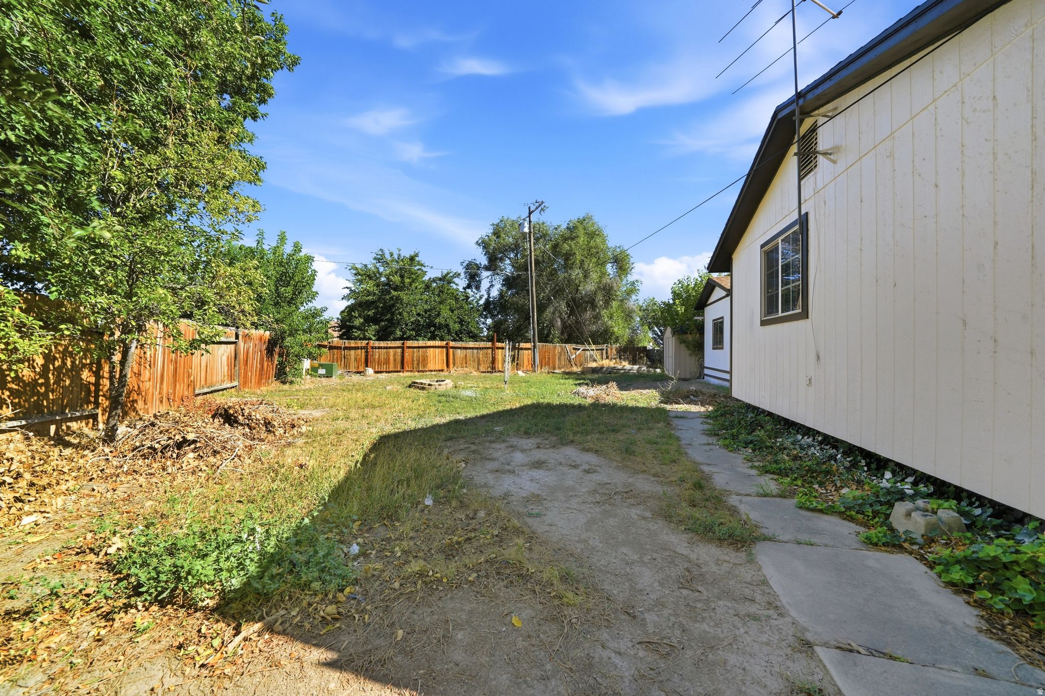 main property photo 39