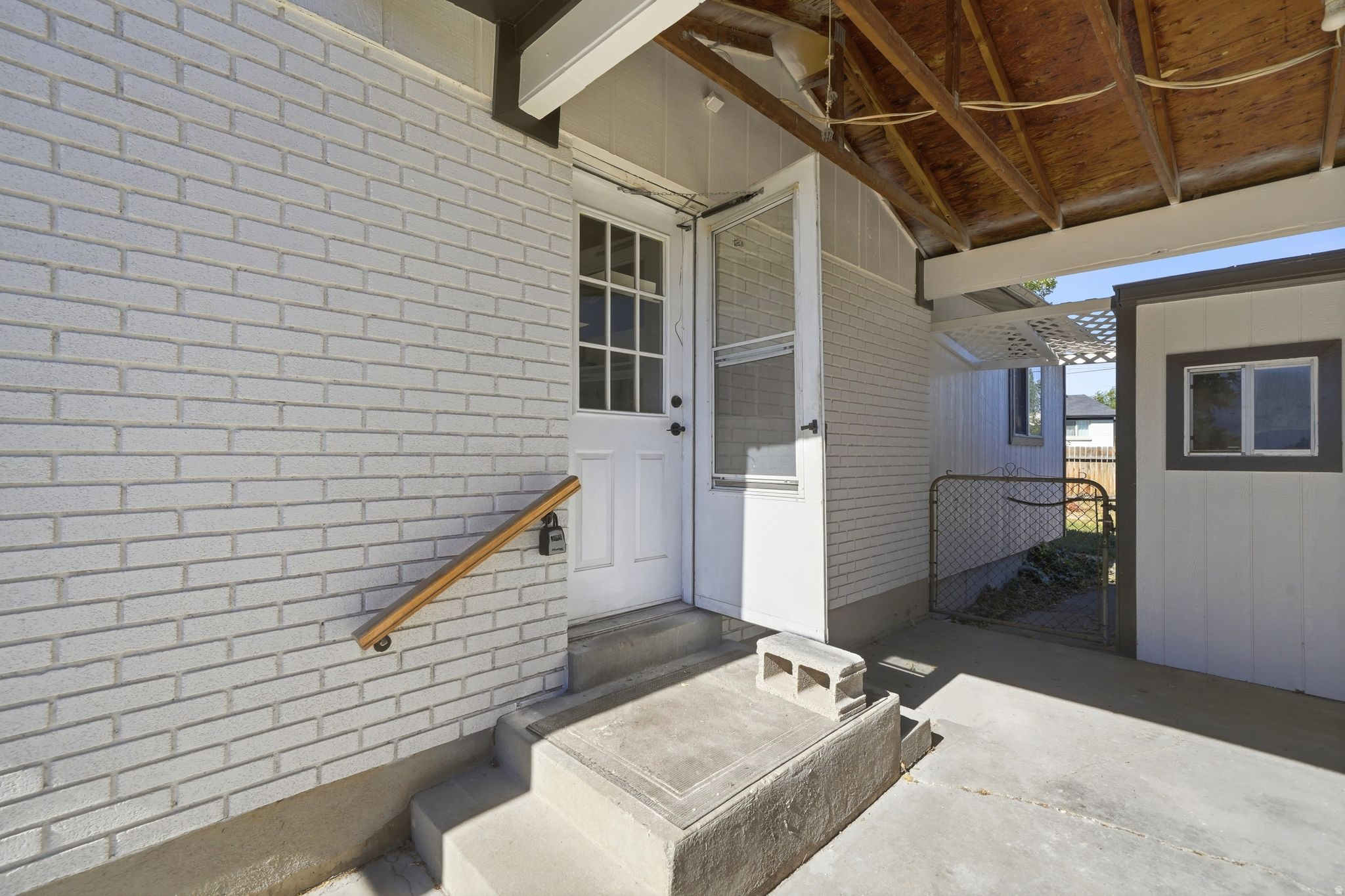 main property photo 43