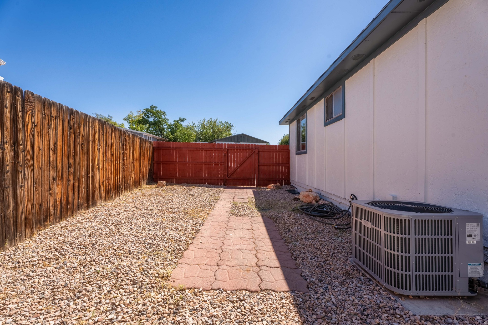 main property photo 54