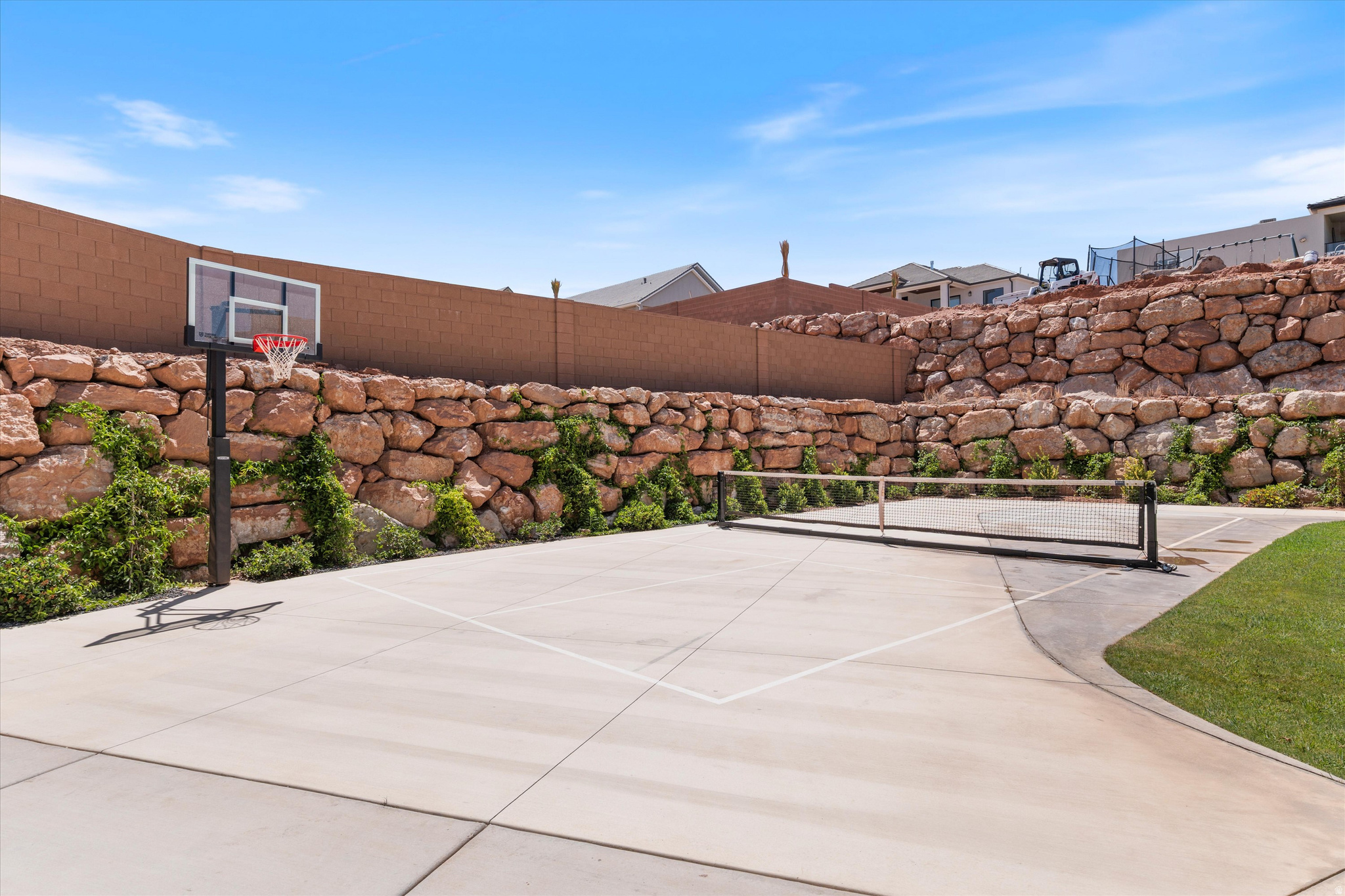 main property photo 66