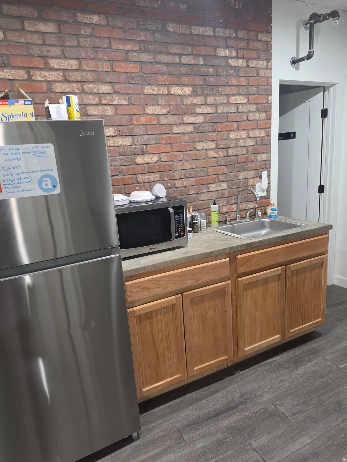 main property photo 8