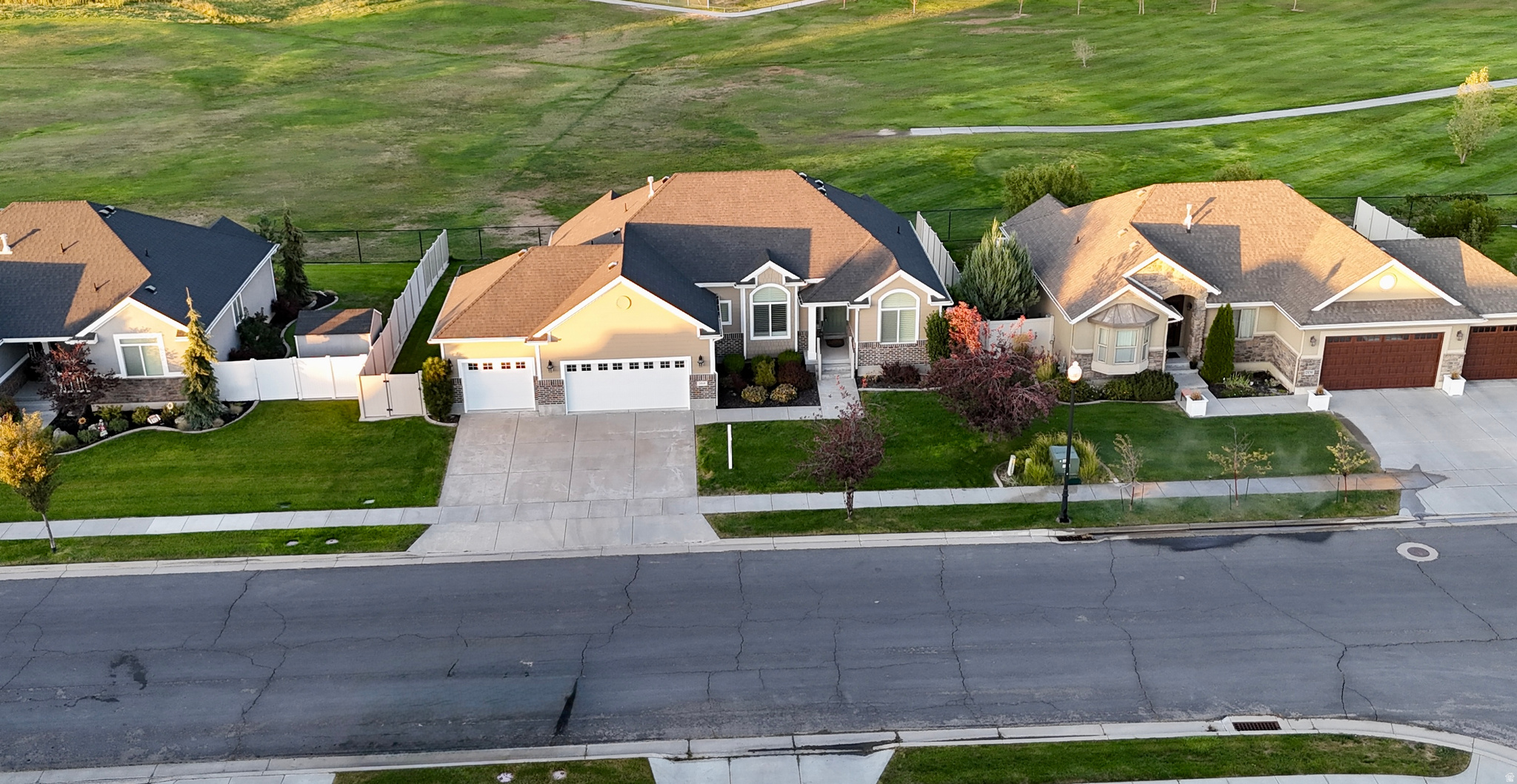main property photo 70
