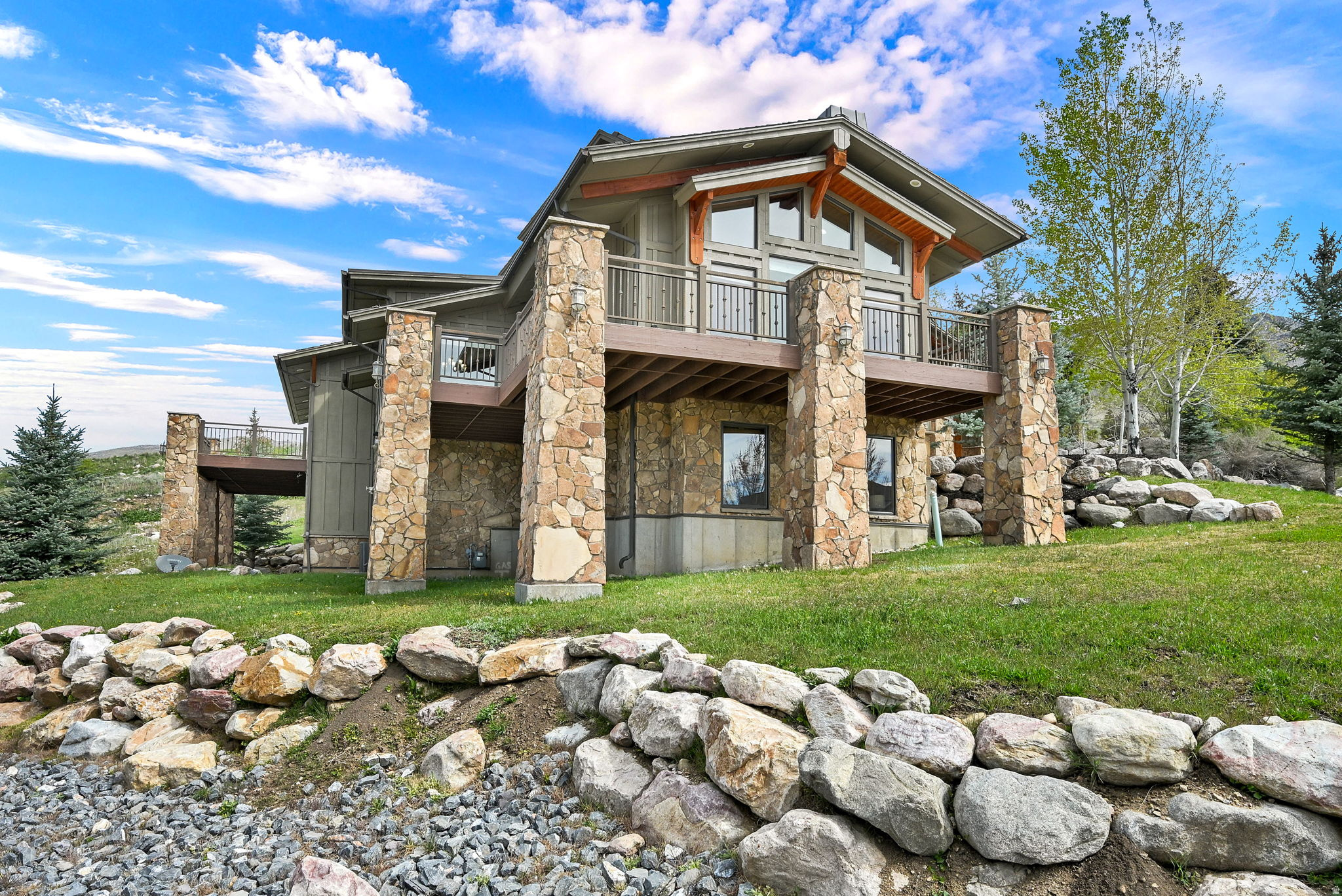 main property photo 58