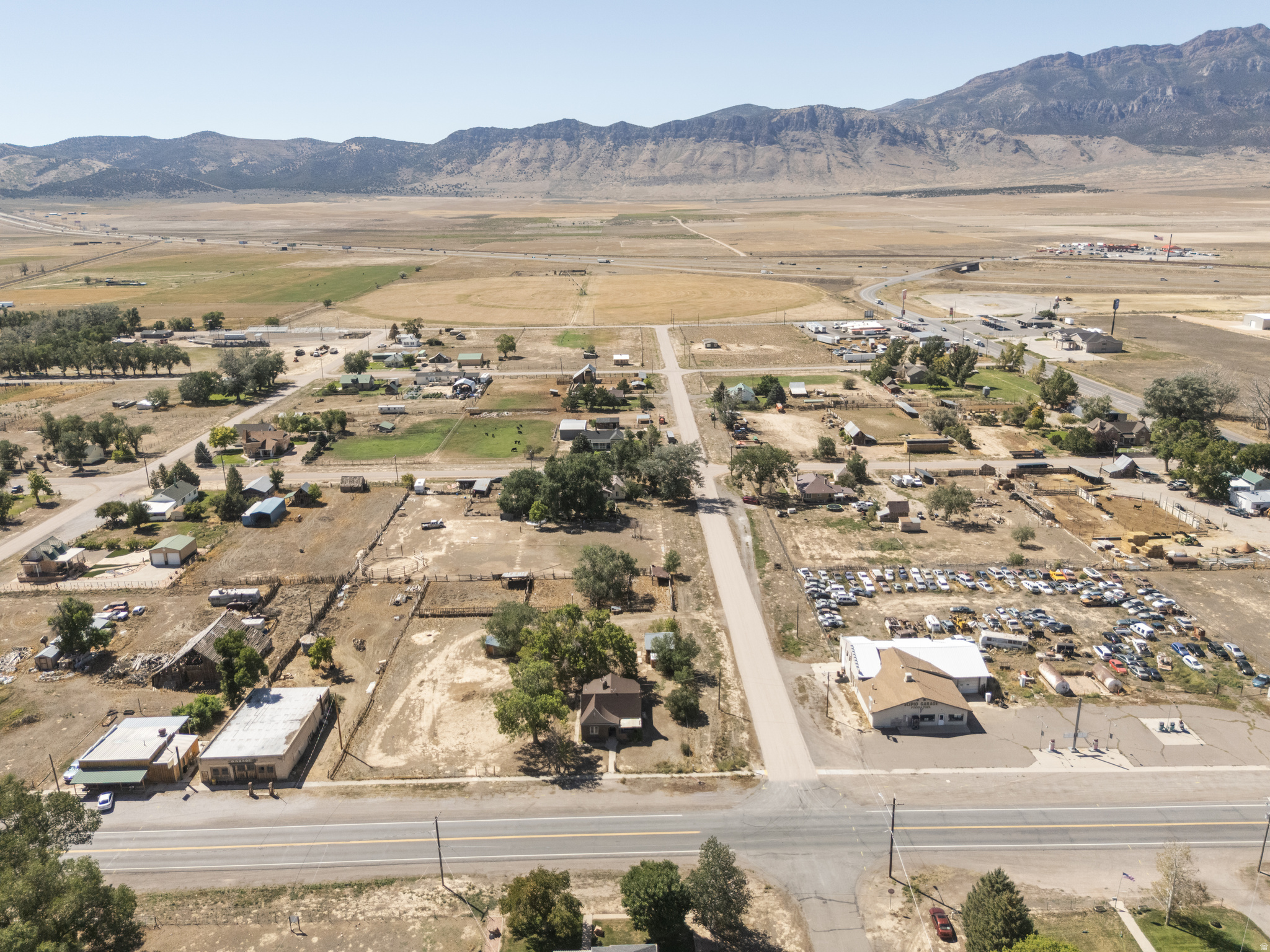 main property photo 45