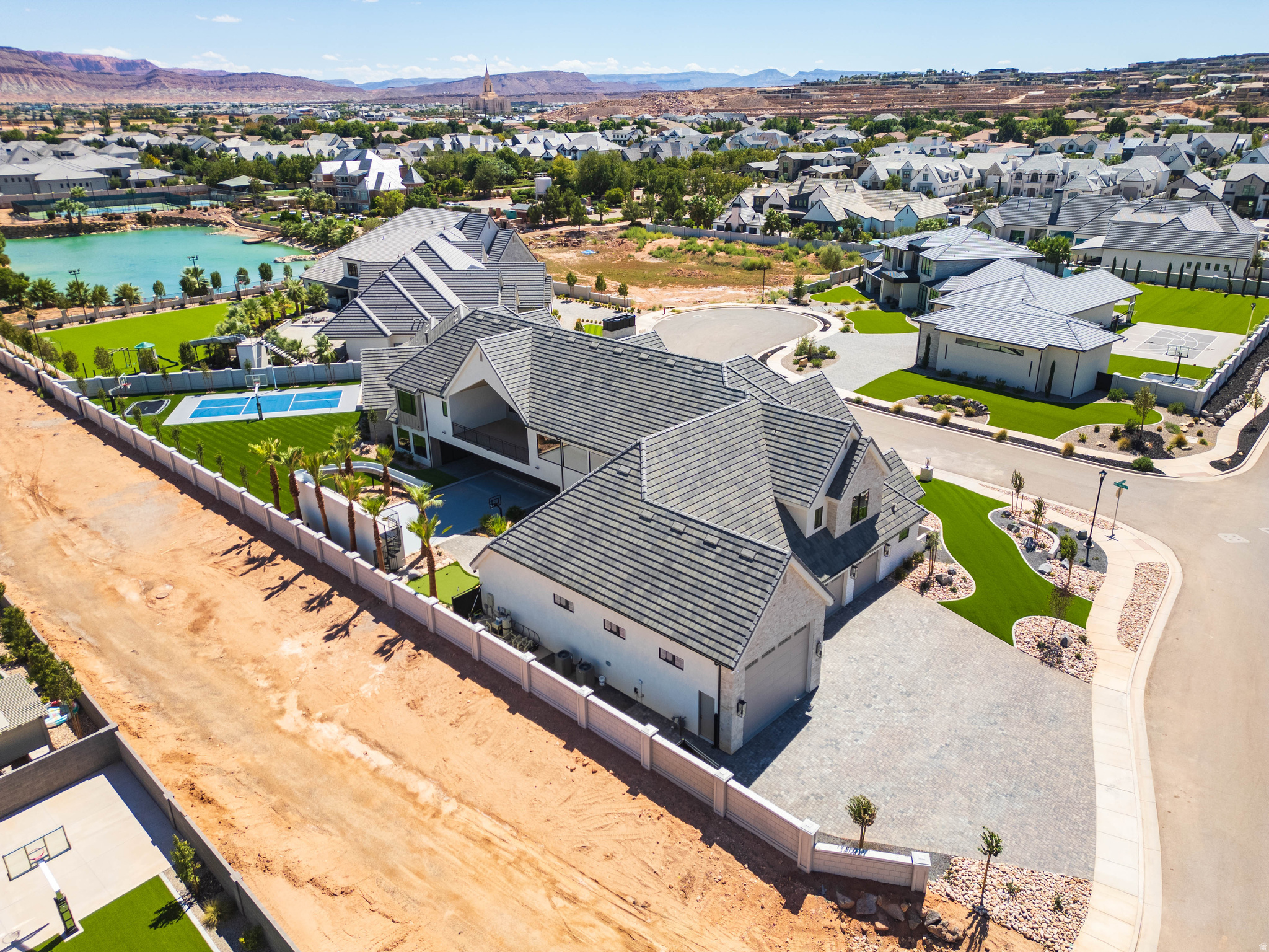 main property photo 126
