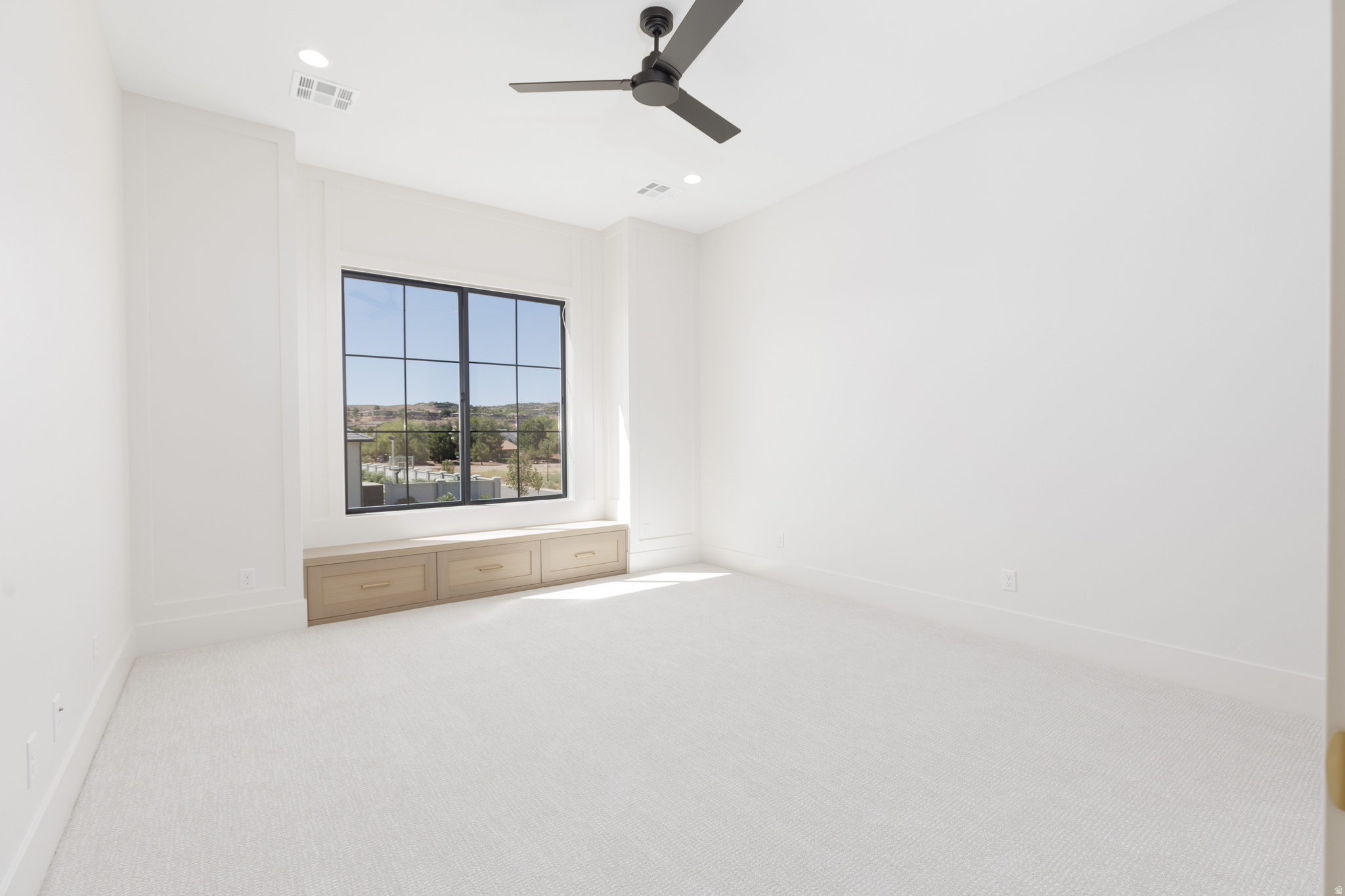 main property photo 95