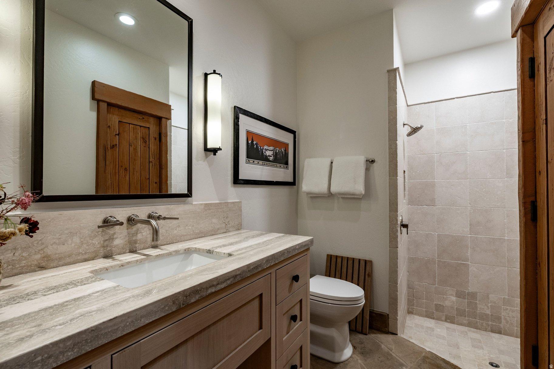 main property photo 77