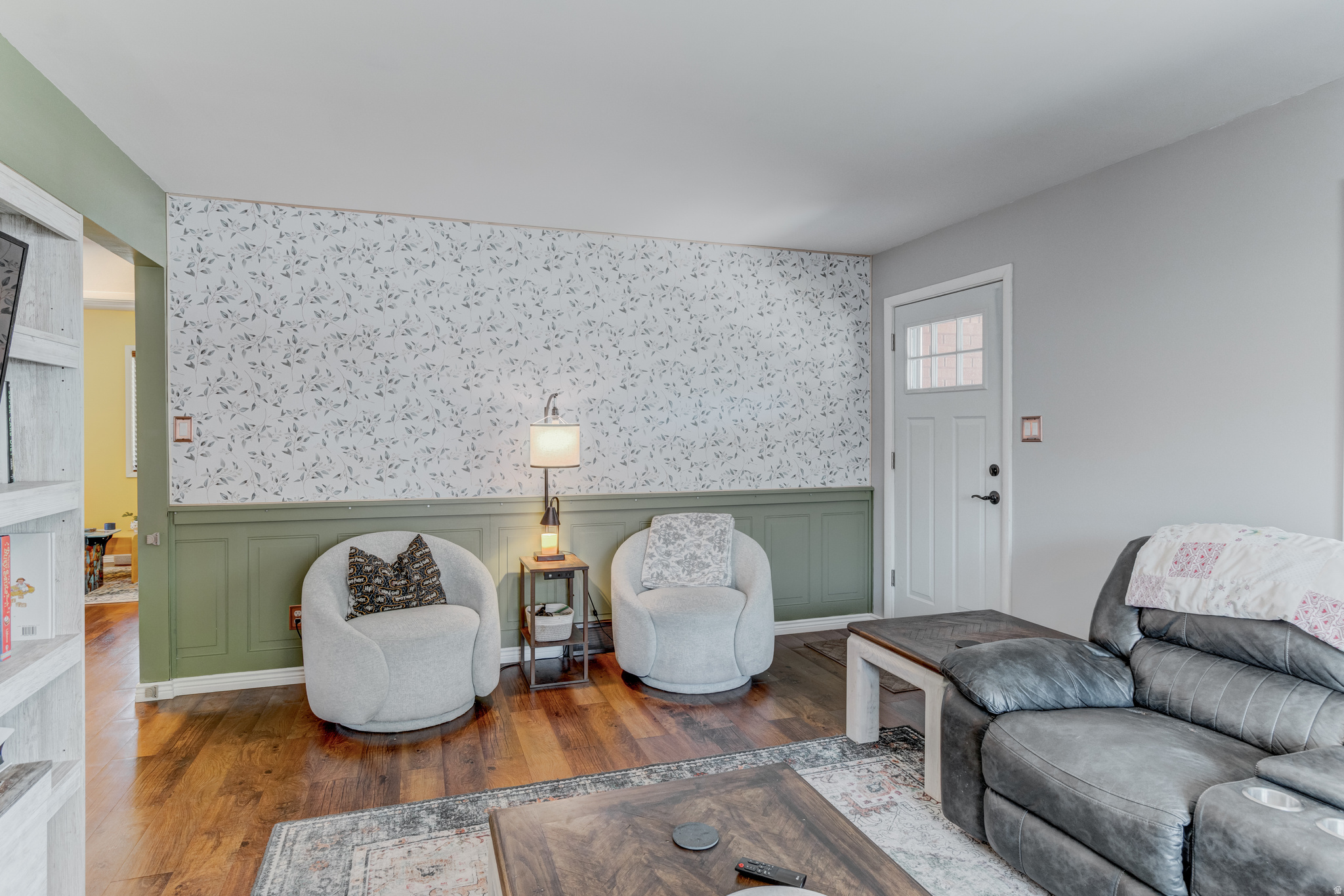 main property photo 5