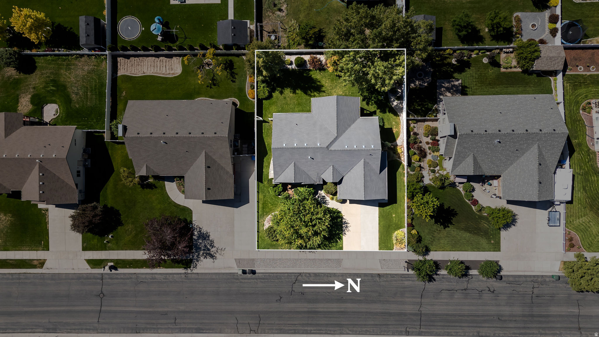 main property photo 50