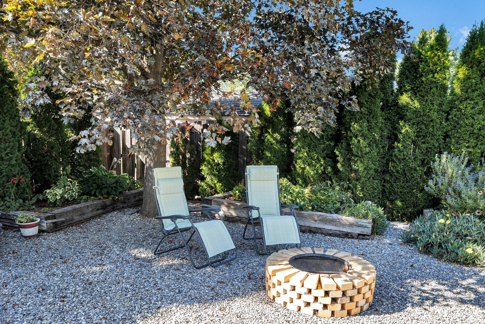 main property photo 76