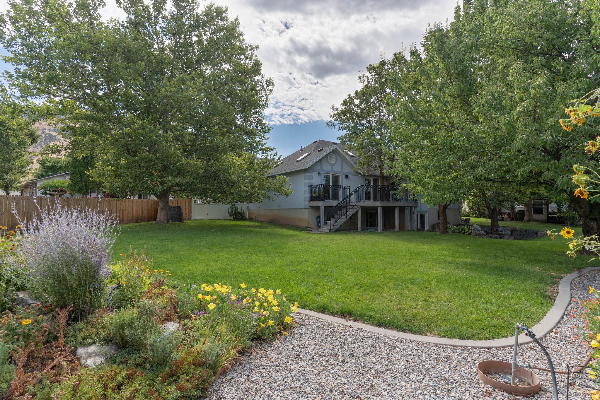 main property photo 77