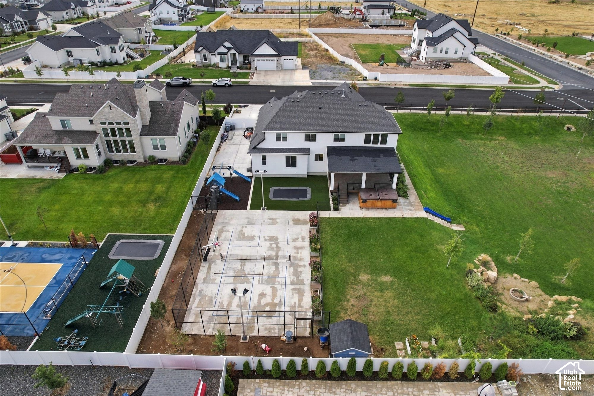 main property photo 82