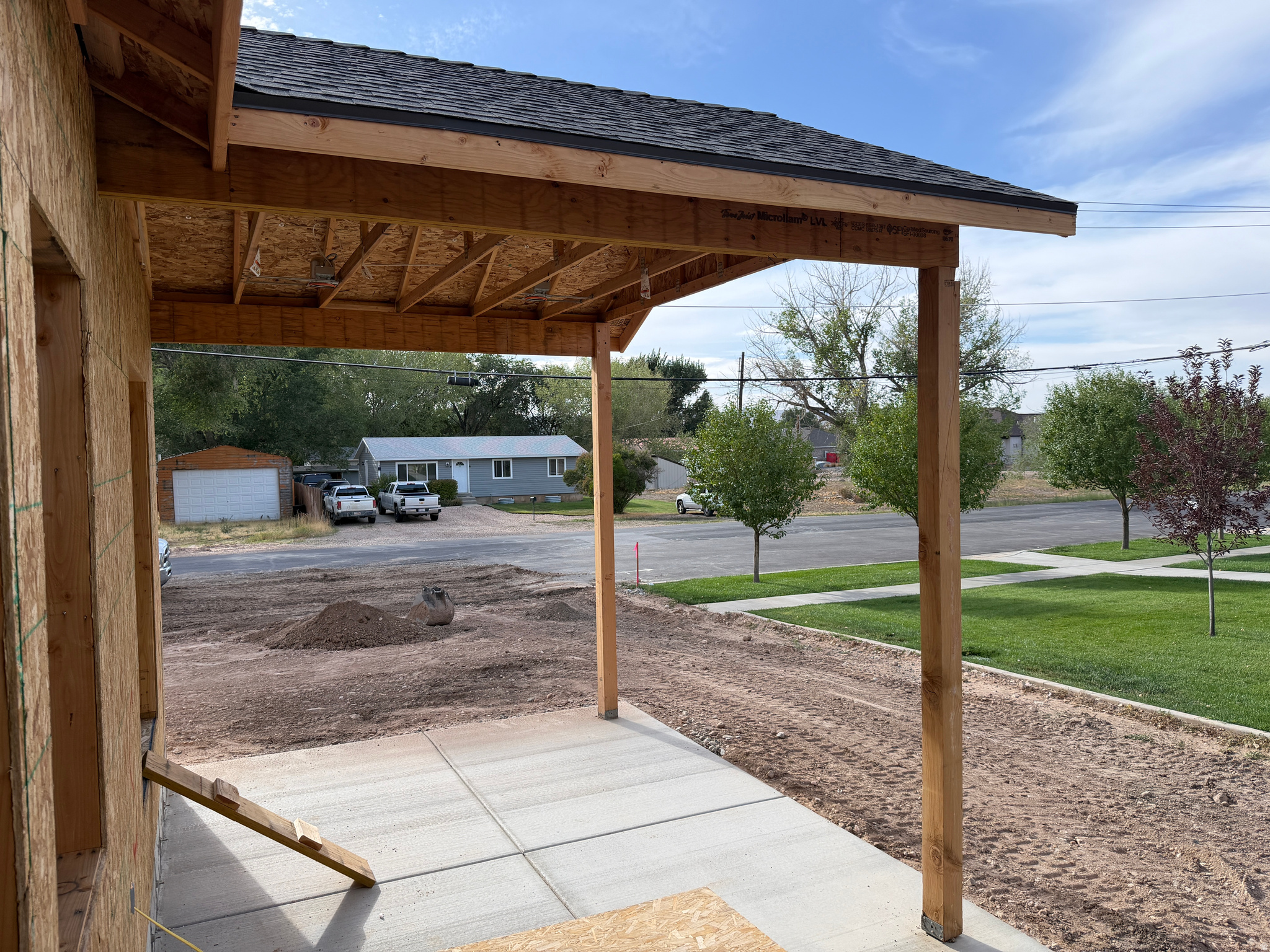 main property photo 13
