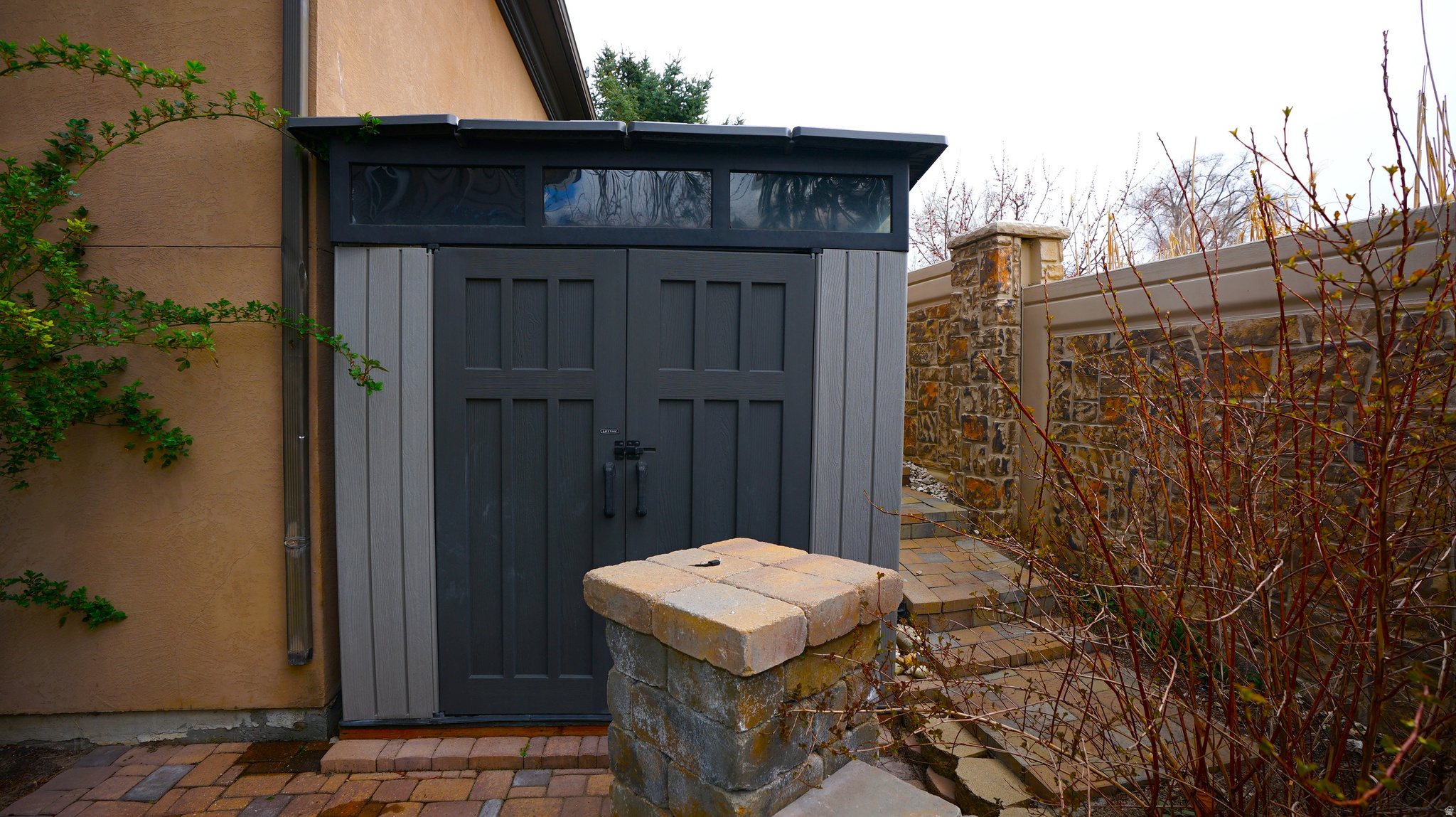main property photo 59