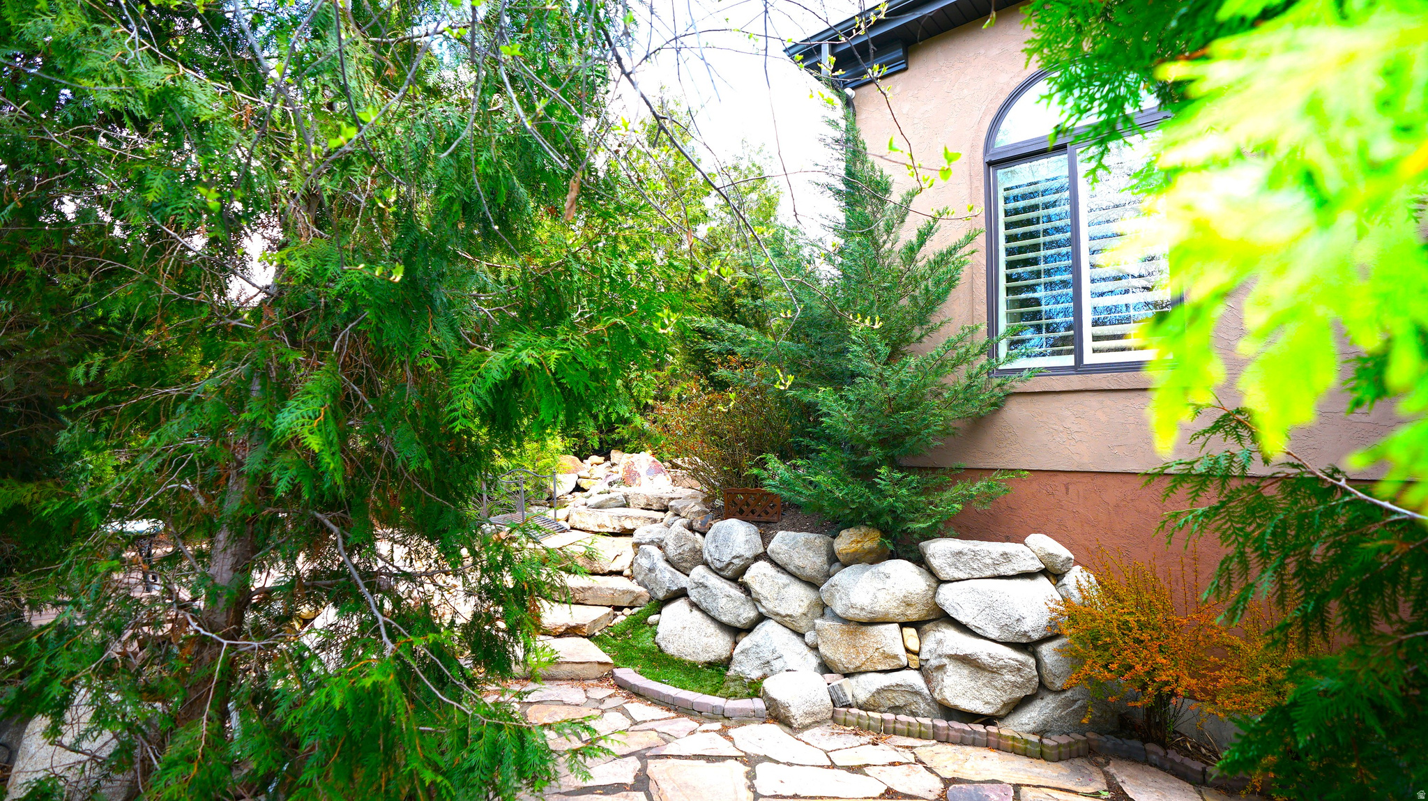 main property photo 62