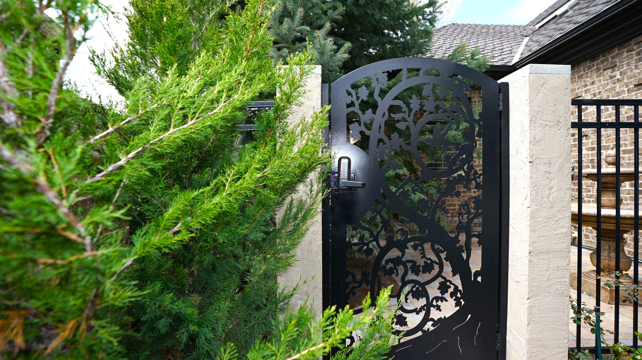 main property photo 9