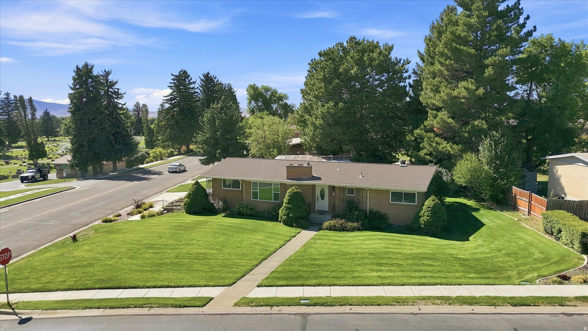 main property photo 47
