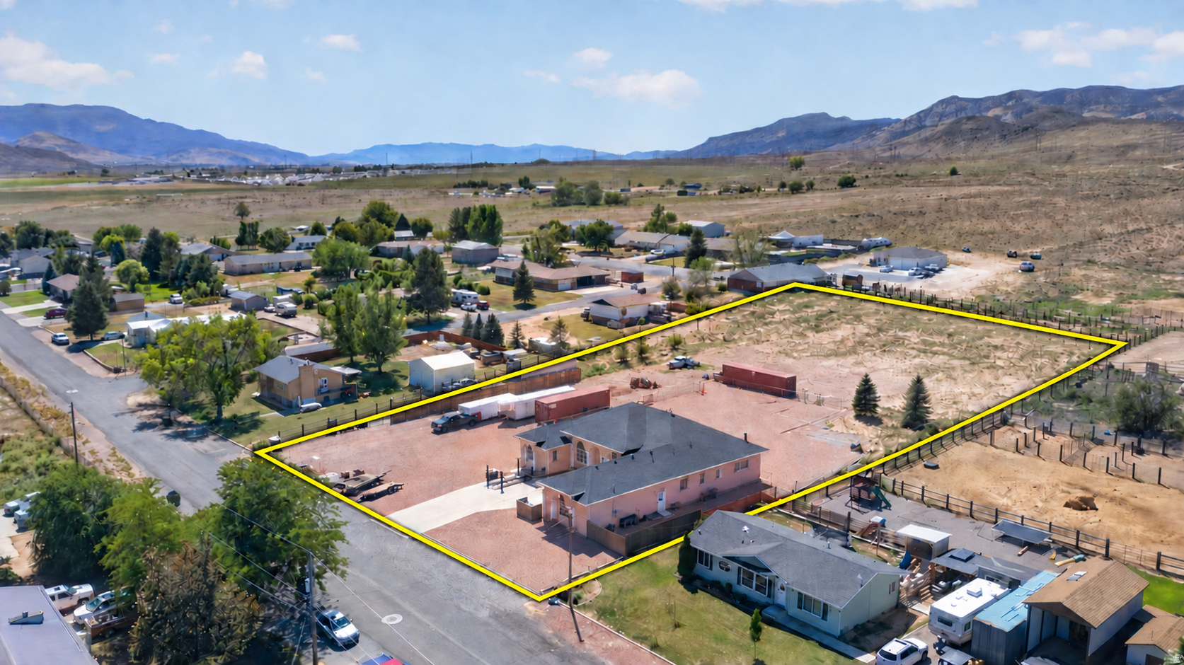 main property photo 2