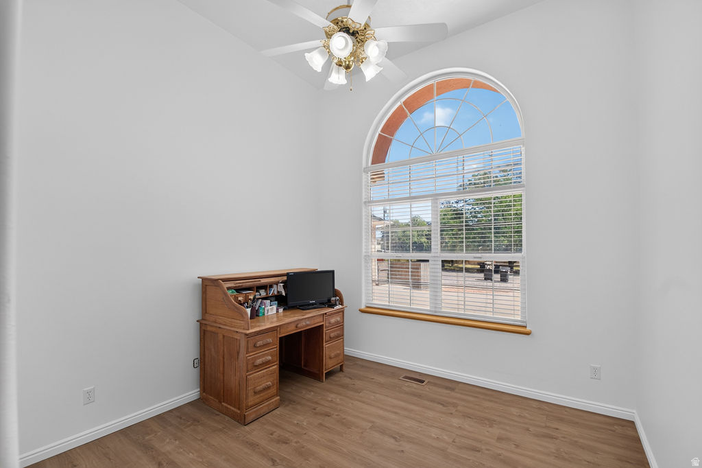 main property photo 49