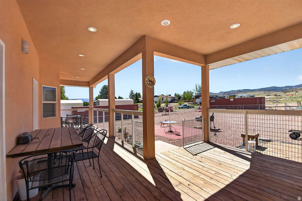 main property photo 59